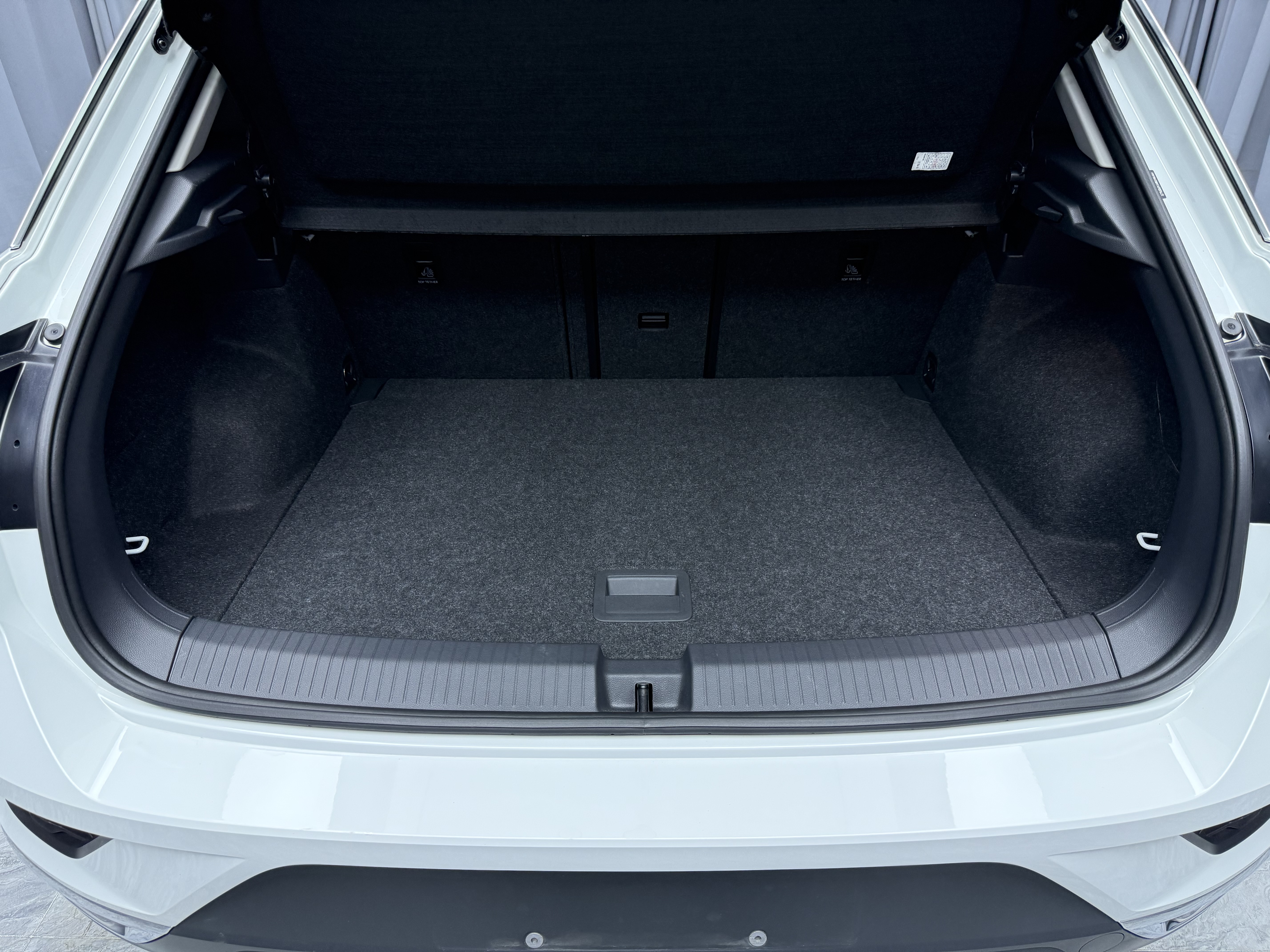 Volkswagen T-Roc 2021 #18 Volkswagen T-Roc 2021 car image #18