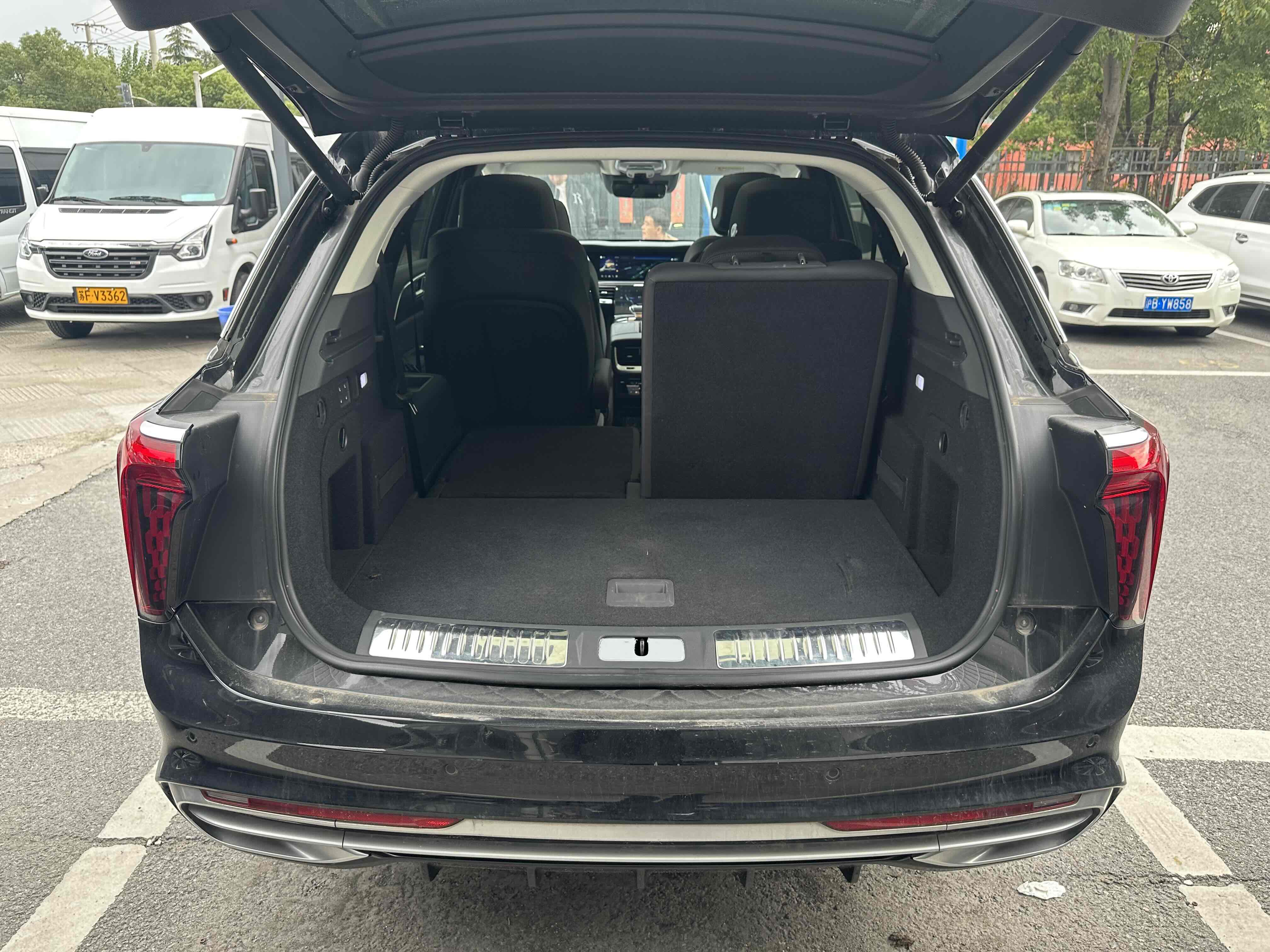 HongQi E-HS9 2023 immagine di auto #18