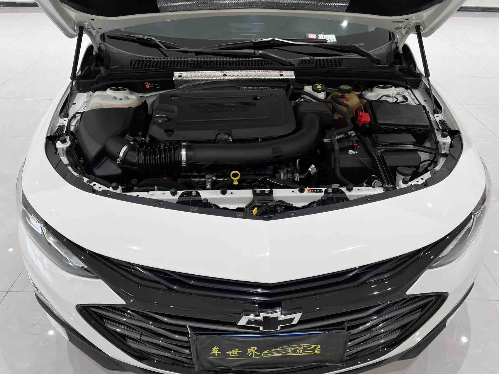 Chevrolet Malibu XL 2021 immagine di auto #18