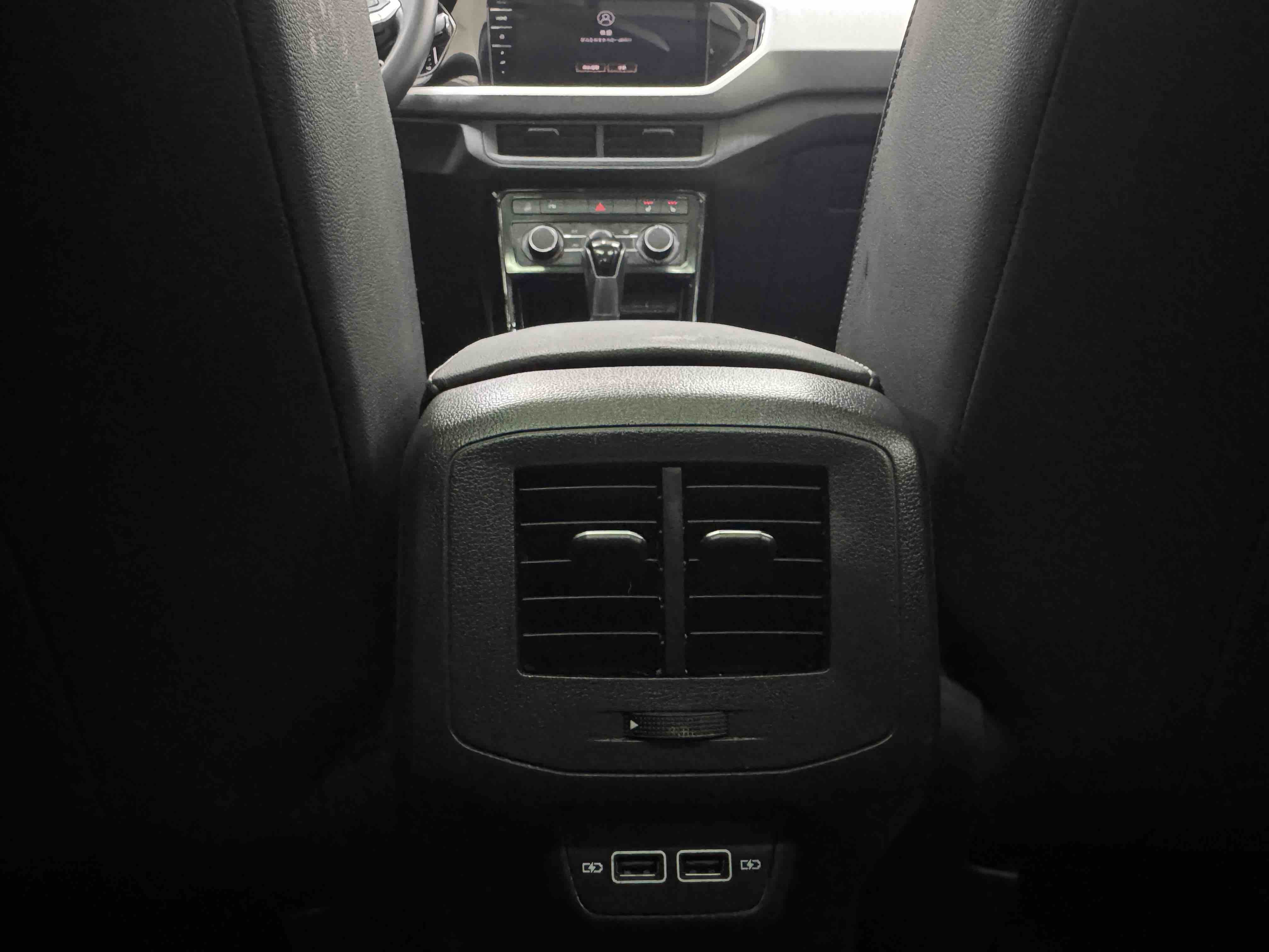 Tacqua 2022 car image #18