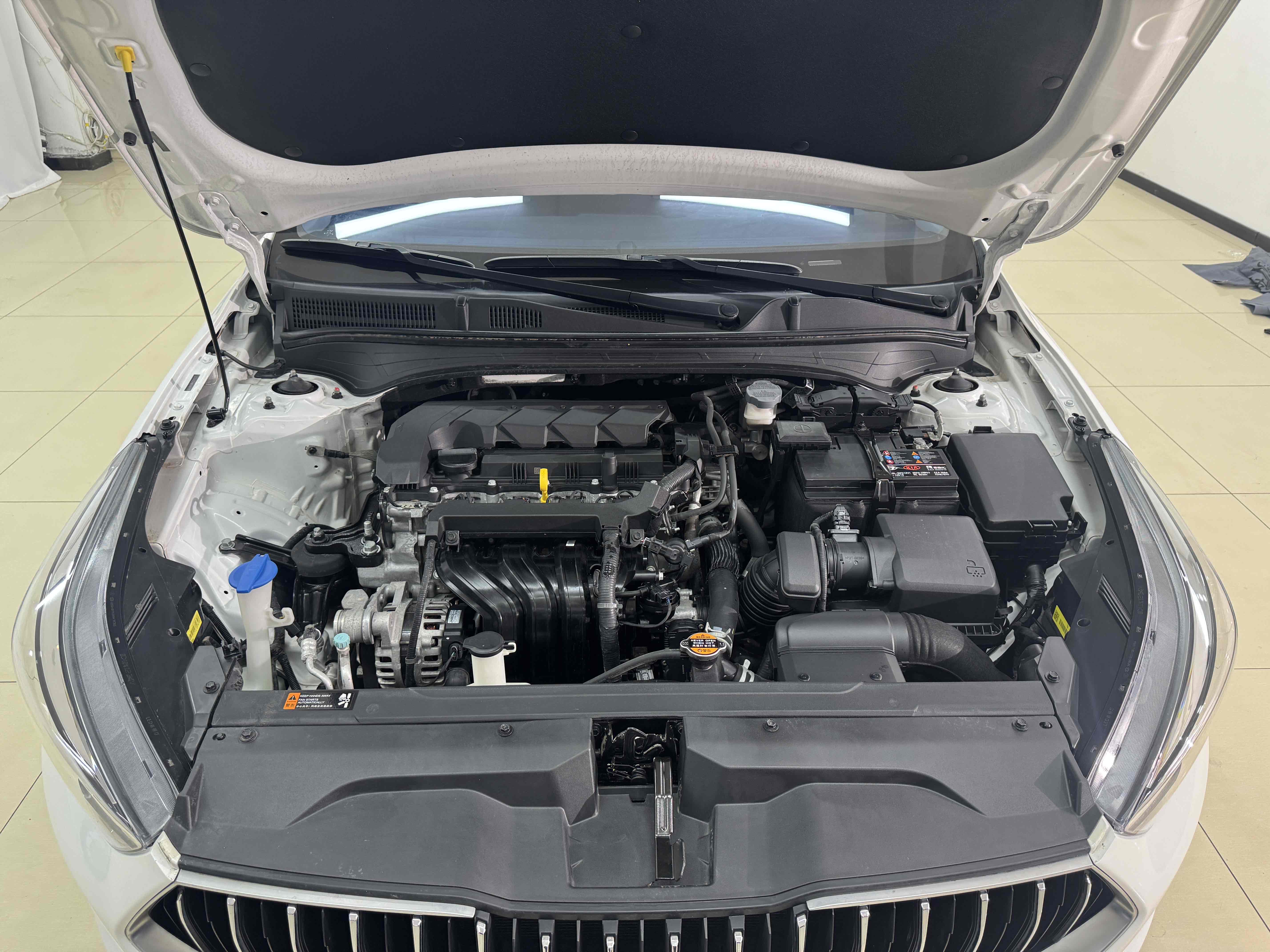 Kia K3 2021 car image #18