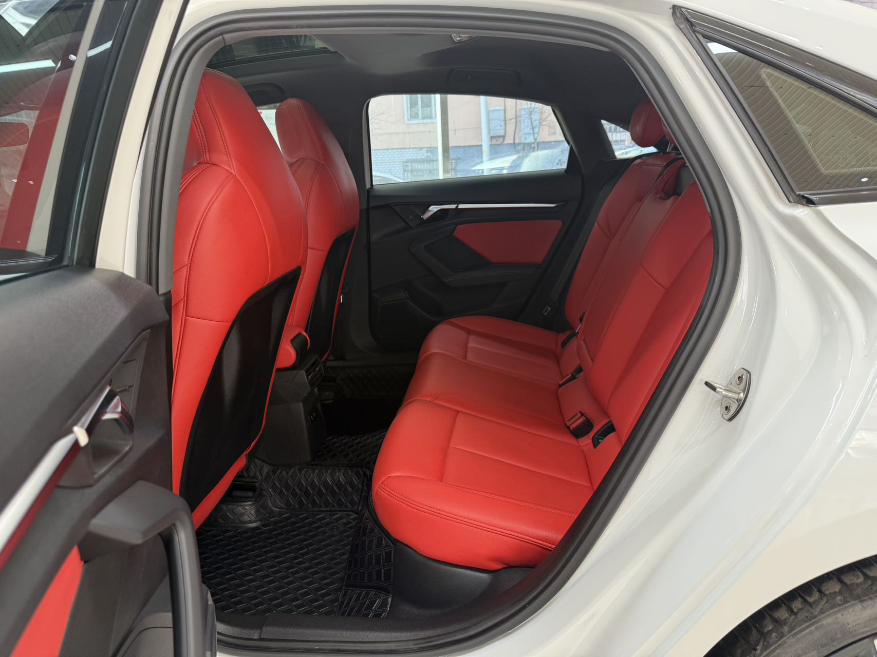 2021 #18 2021 immagine di auto #18
