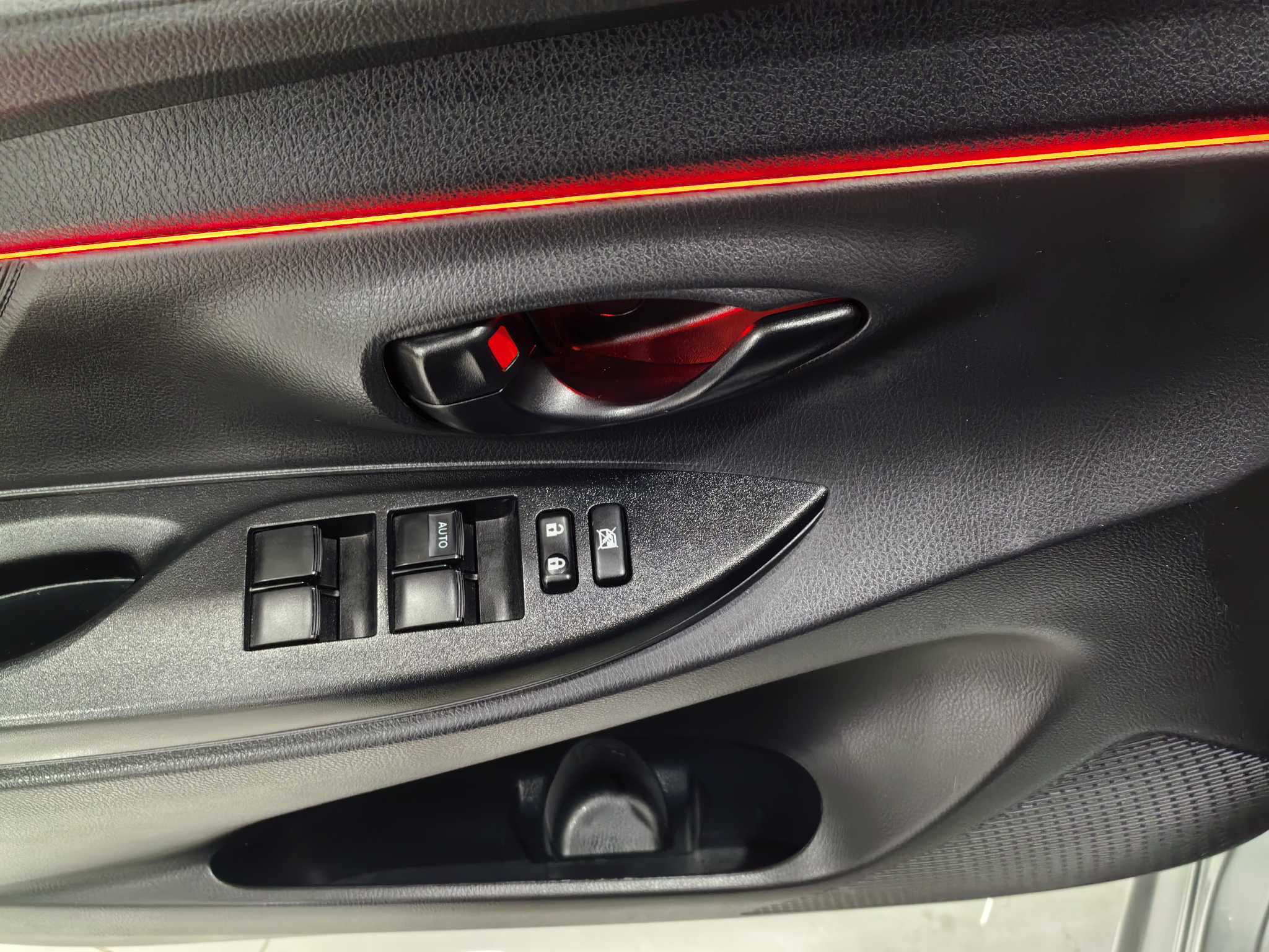 Toyota Yaris L Zhixiang 2021 صورة سيارة #18