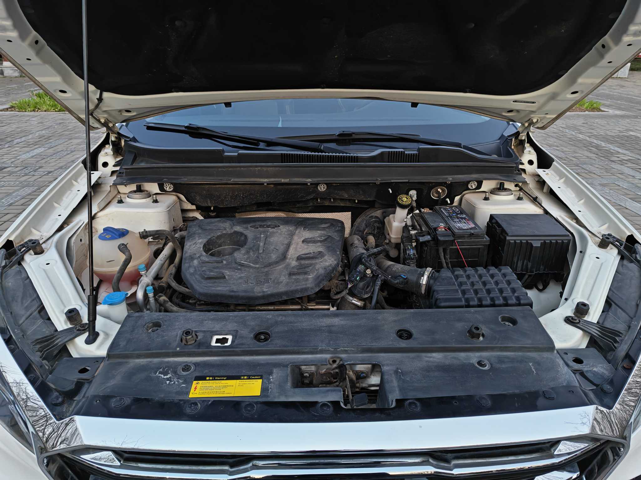 X70 2021 car image #18