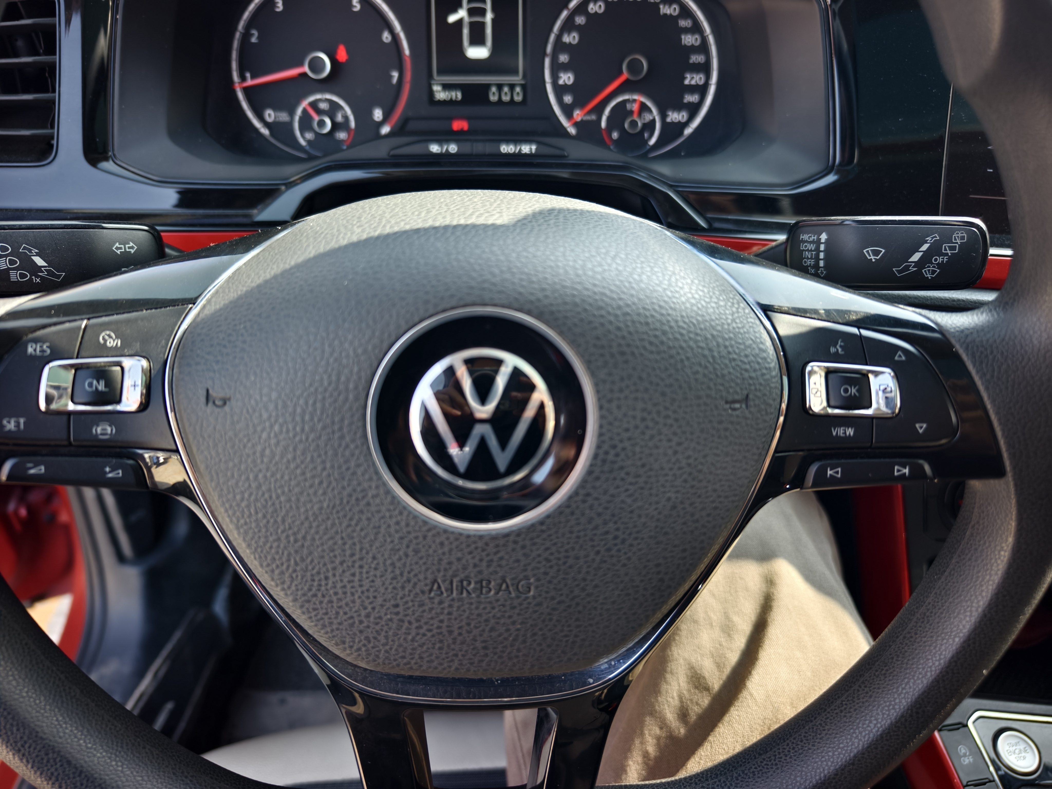 Volkswagen Polo 2021 car image #18
