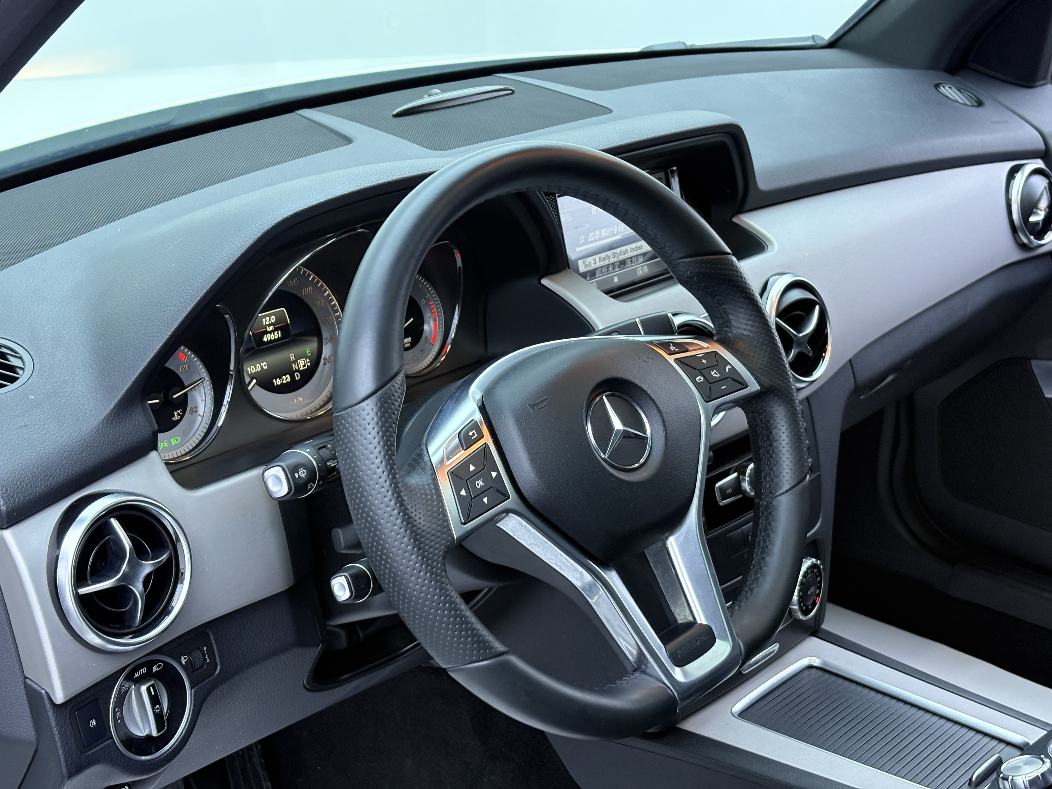 Mercedes-Benz GLK Class 2015 imagem de carro #18