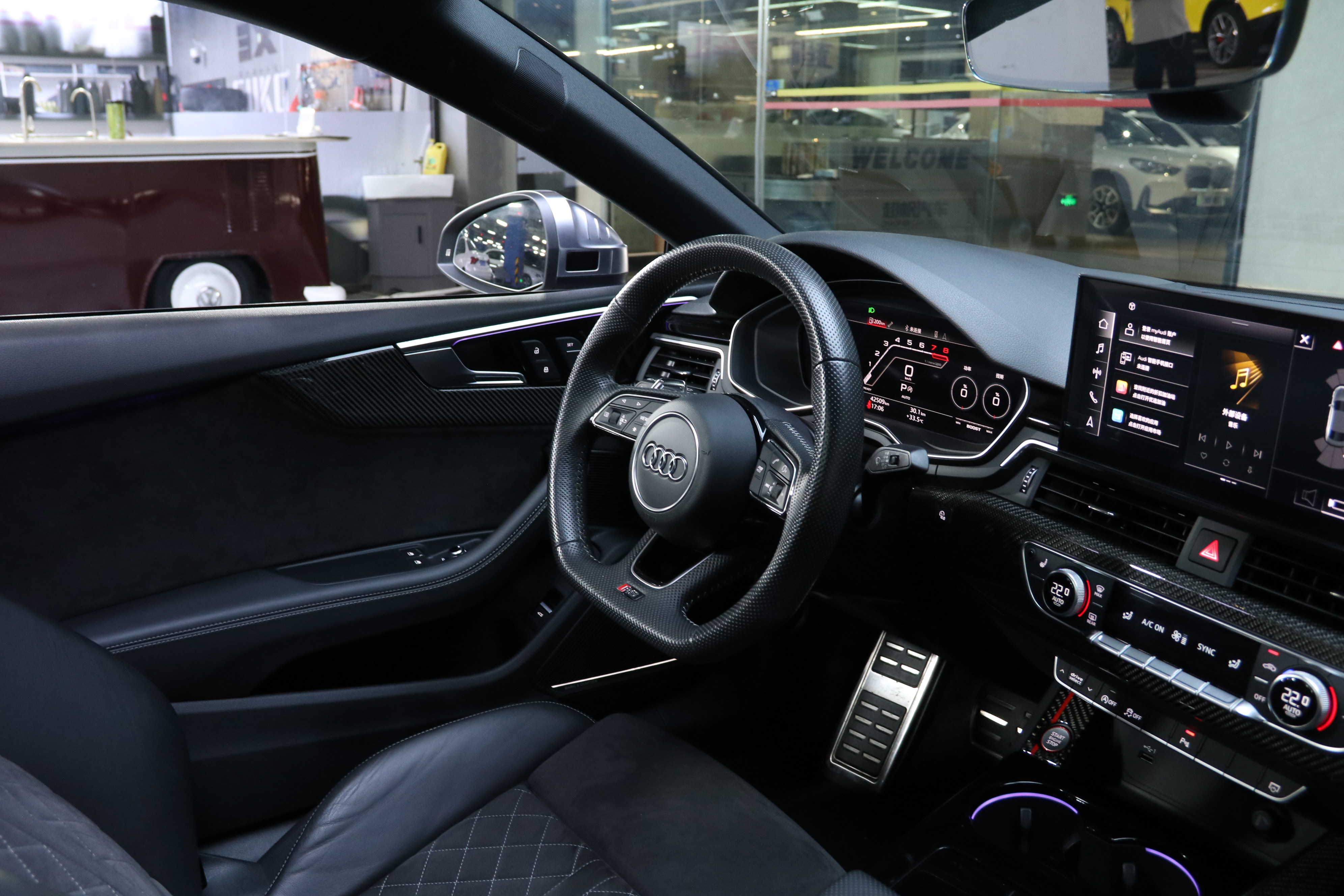 Audi RS 5 2022 صورة سيارة #18