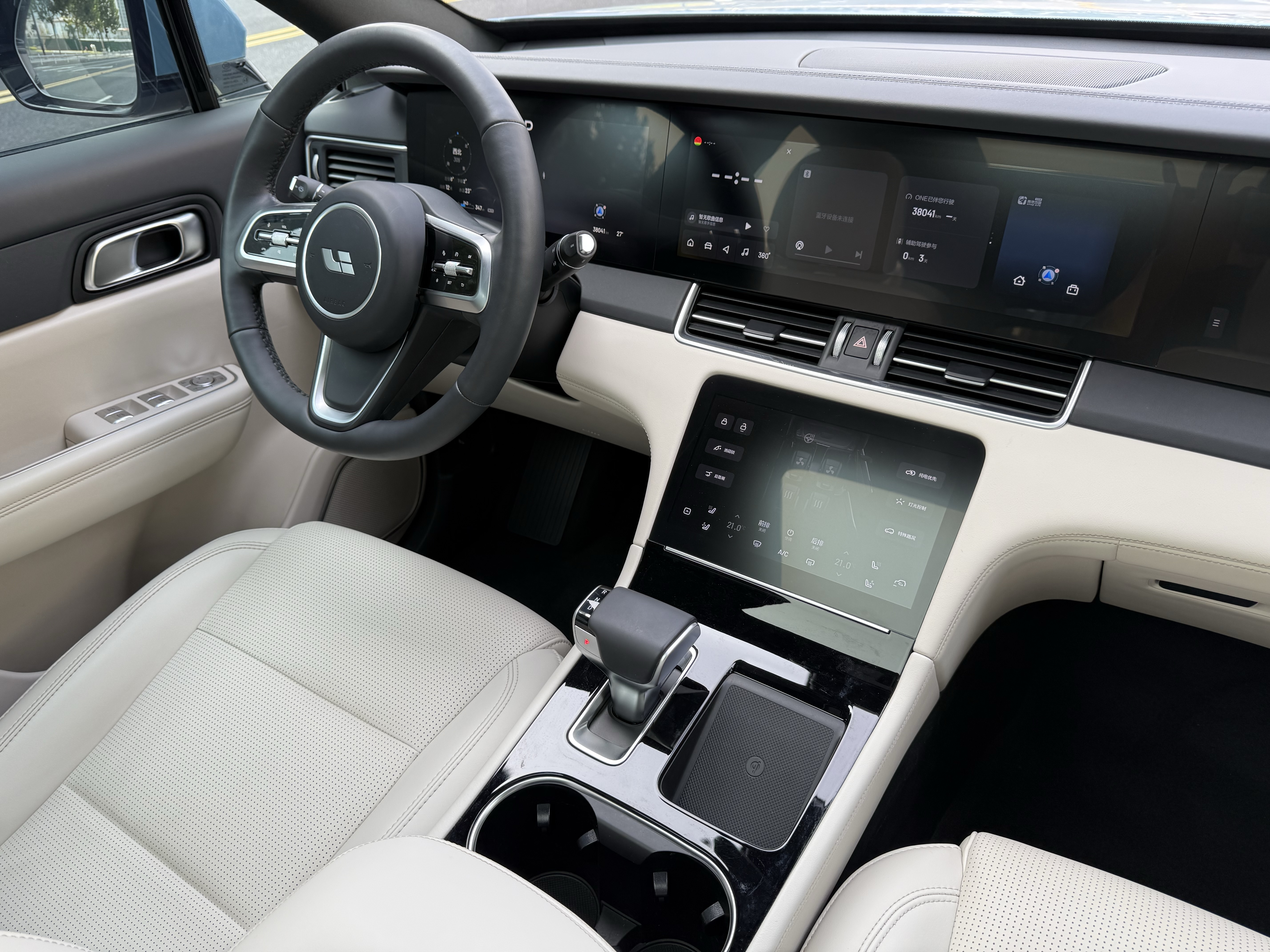 理想汽车 理想ONE 2022 汽车图片 #18