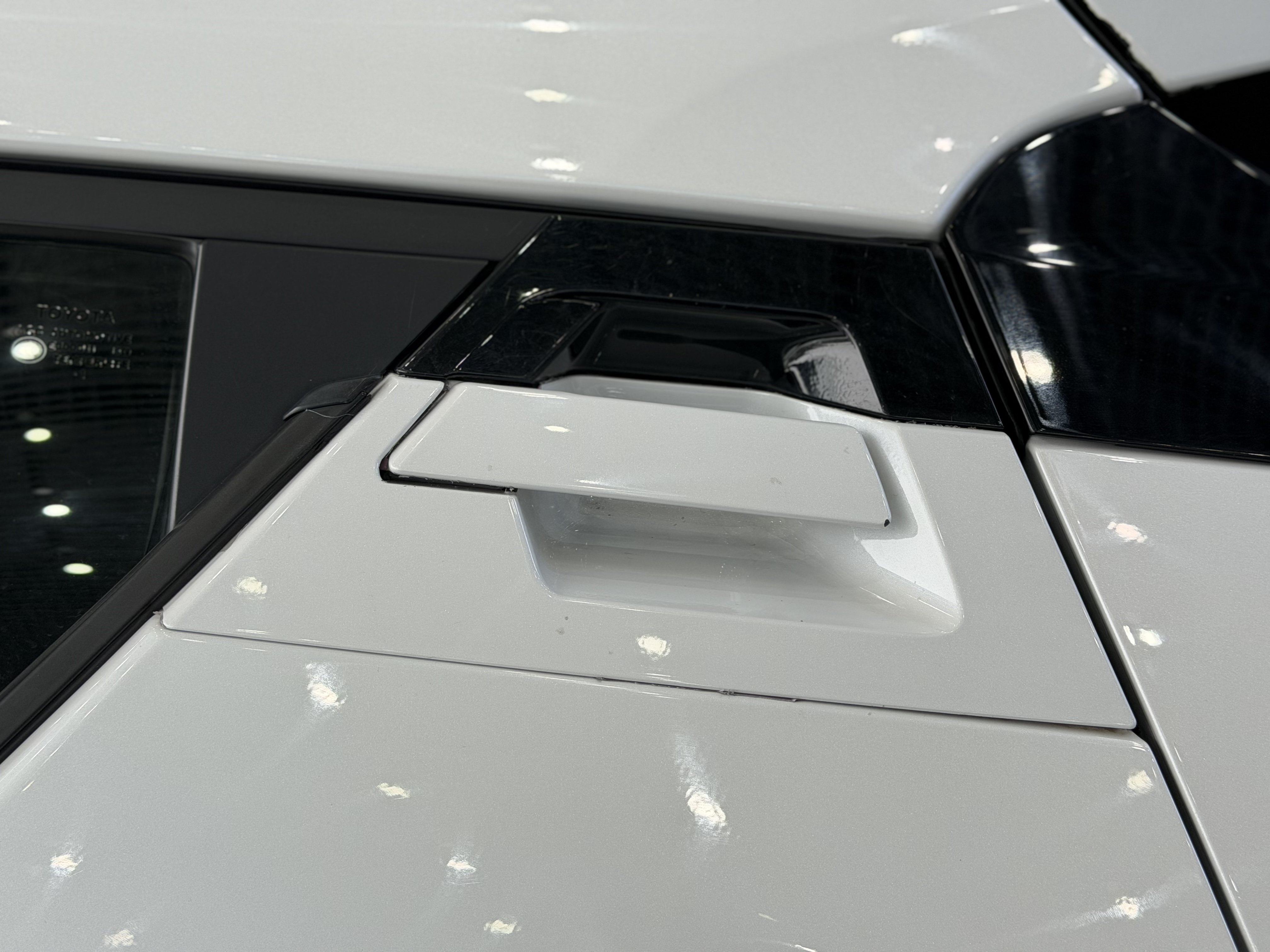 Toyota C-HR 2021 immagine di auto #18