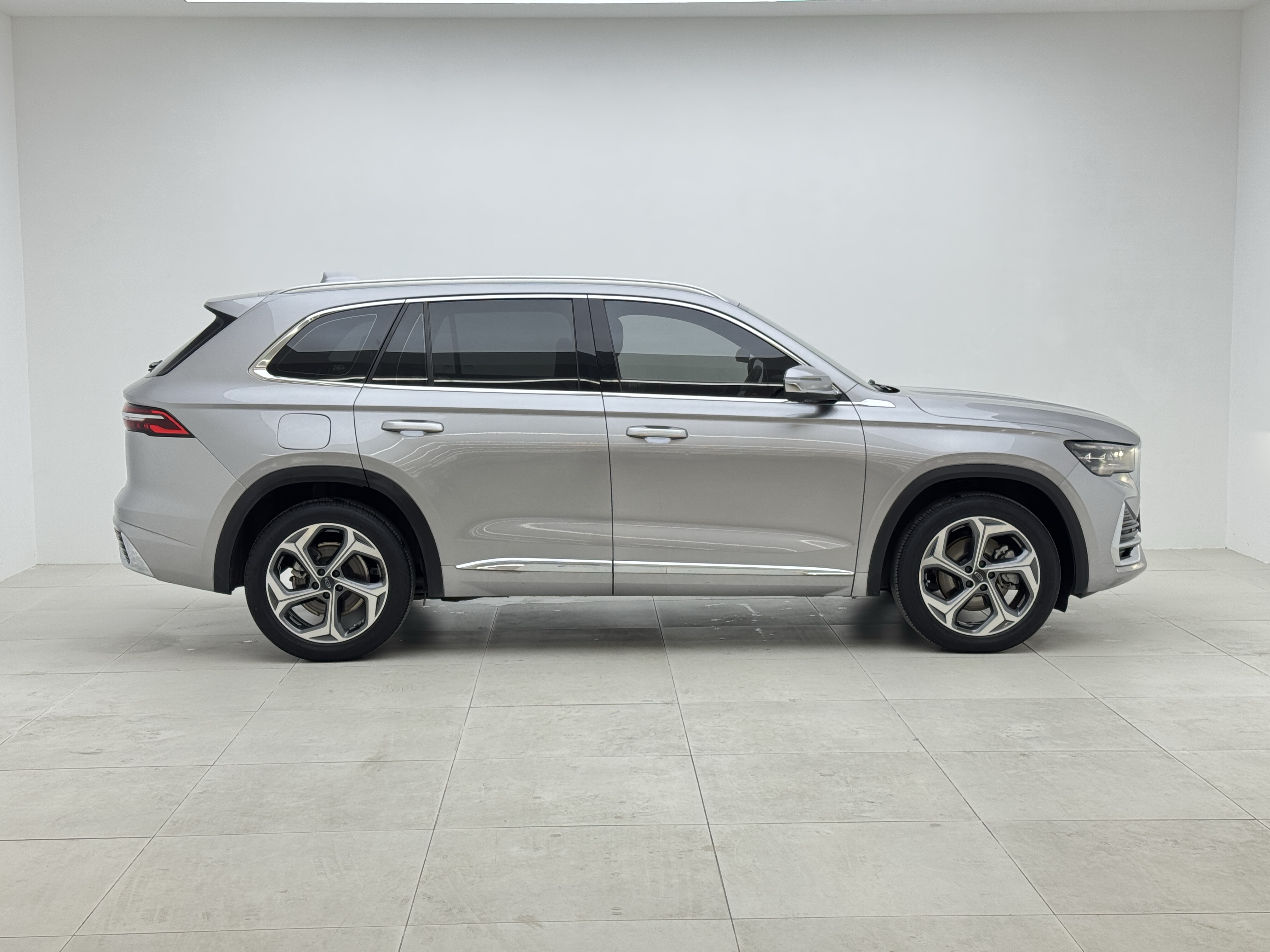 GEELY Monjaro 2023 car image #18