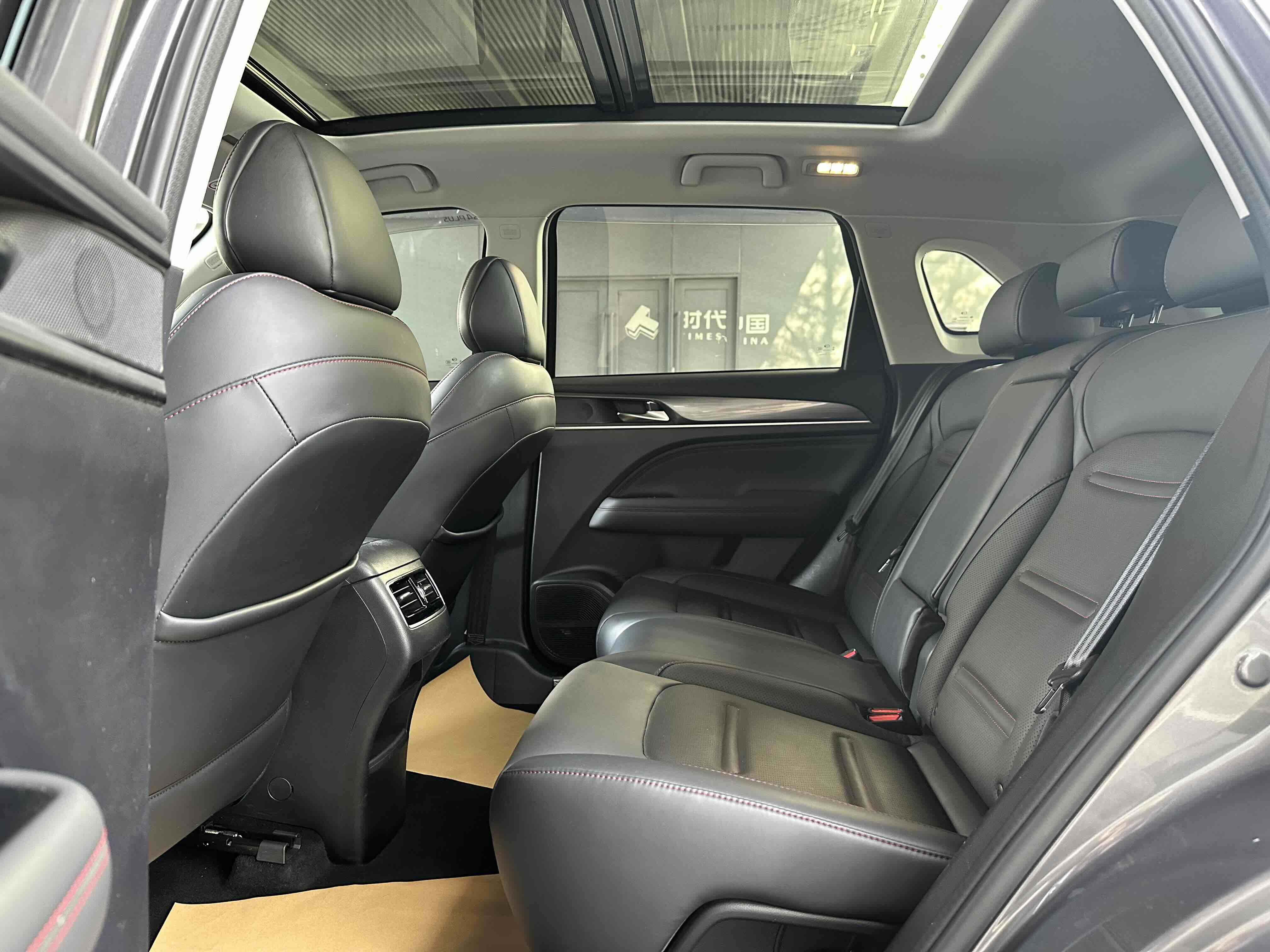 广汽传祺 传祺GS4 PLUS 2021 汽车图片 #18