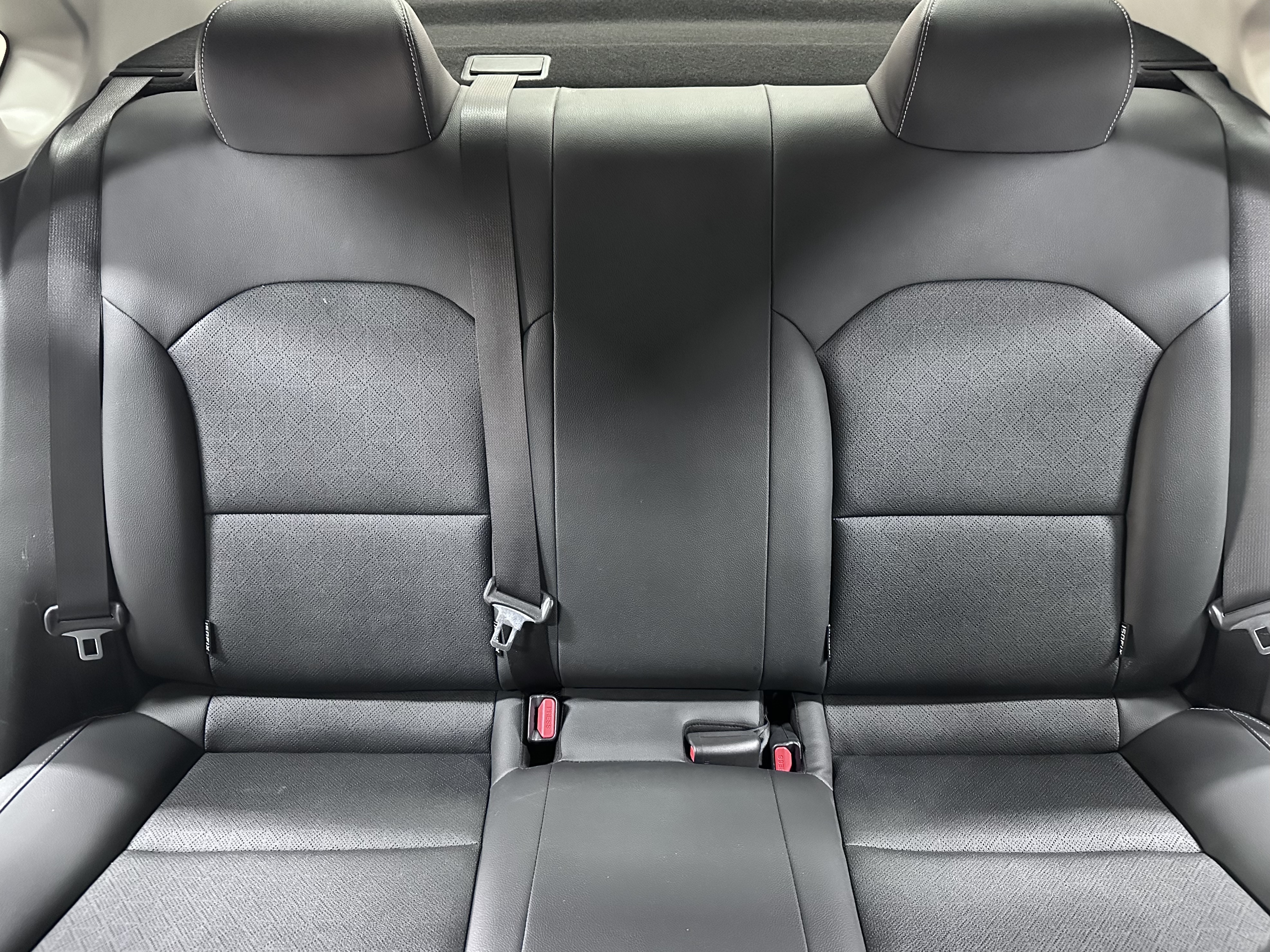 起亚 起亚K3 2023 汽车图片 #18