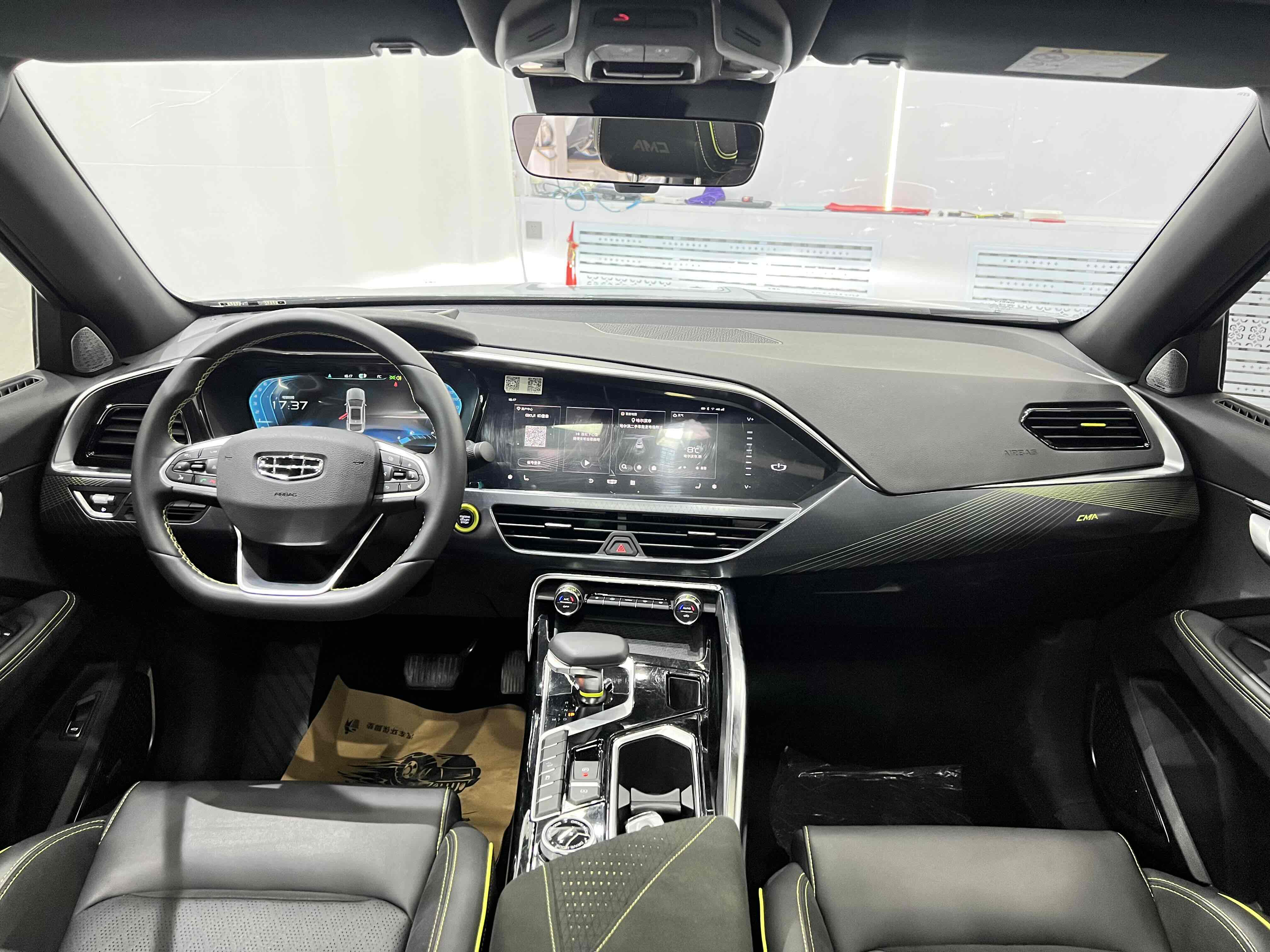 GEELY Tugella S 2021 car image #18