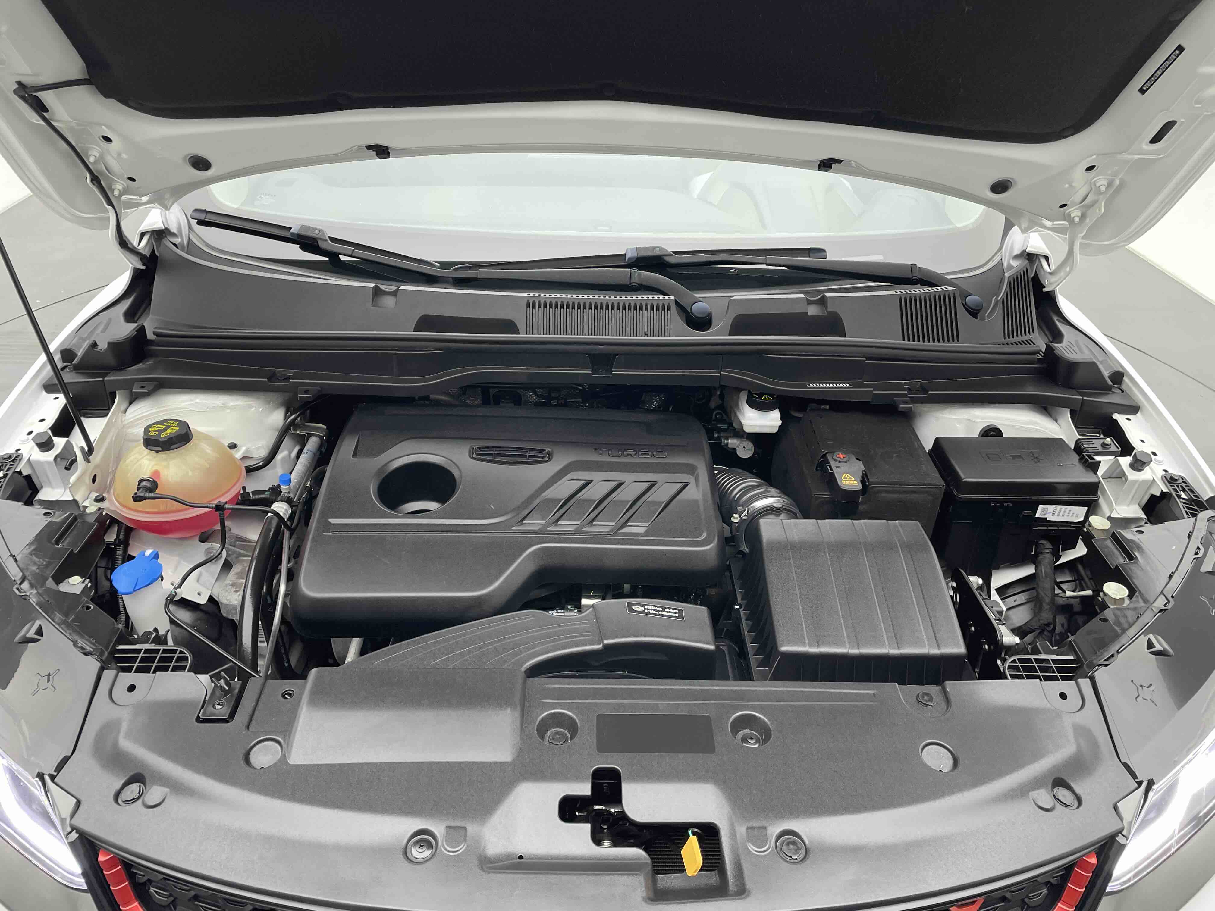 GEELY Coolray 2021 car image #18