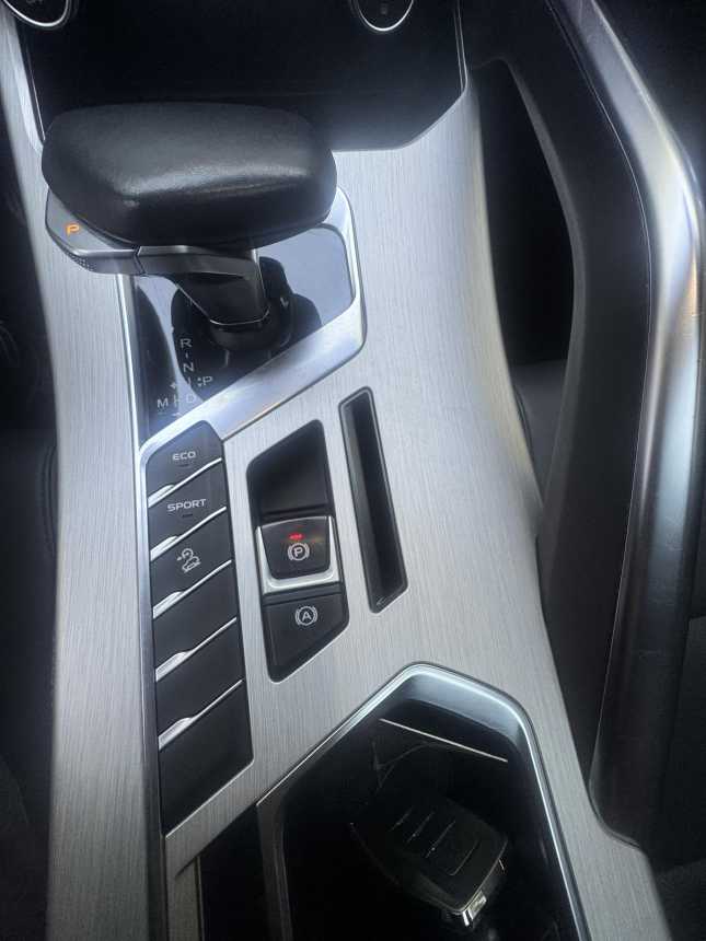 GEELY Coolray 2022 #18 GEELY Coolray 2022 car image #18