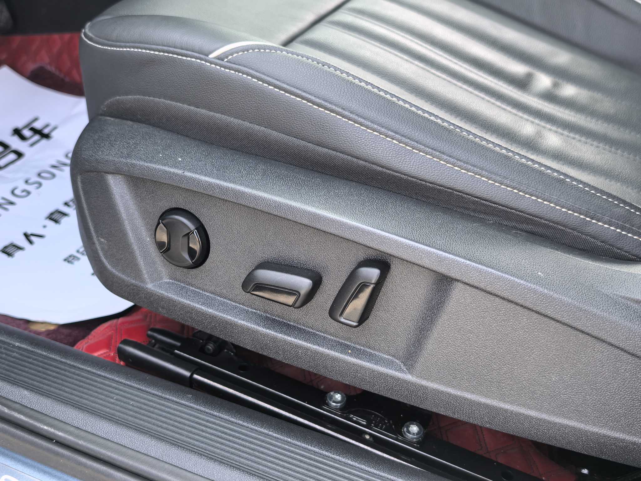 Volkswagen Passat 2022 صورة سيارة #18