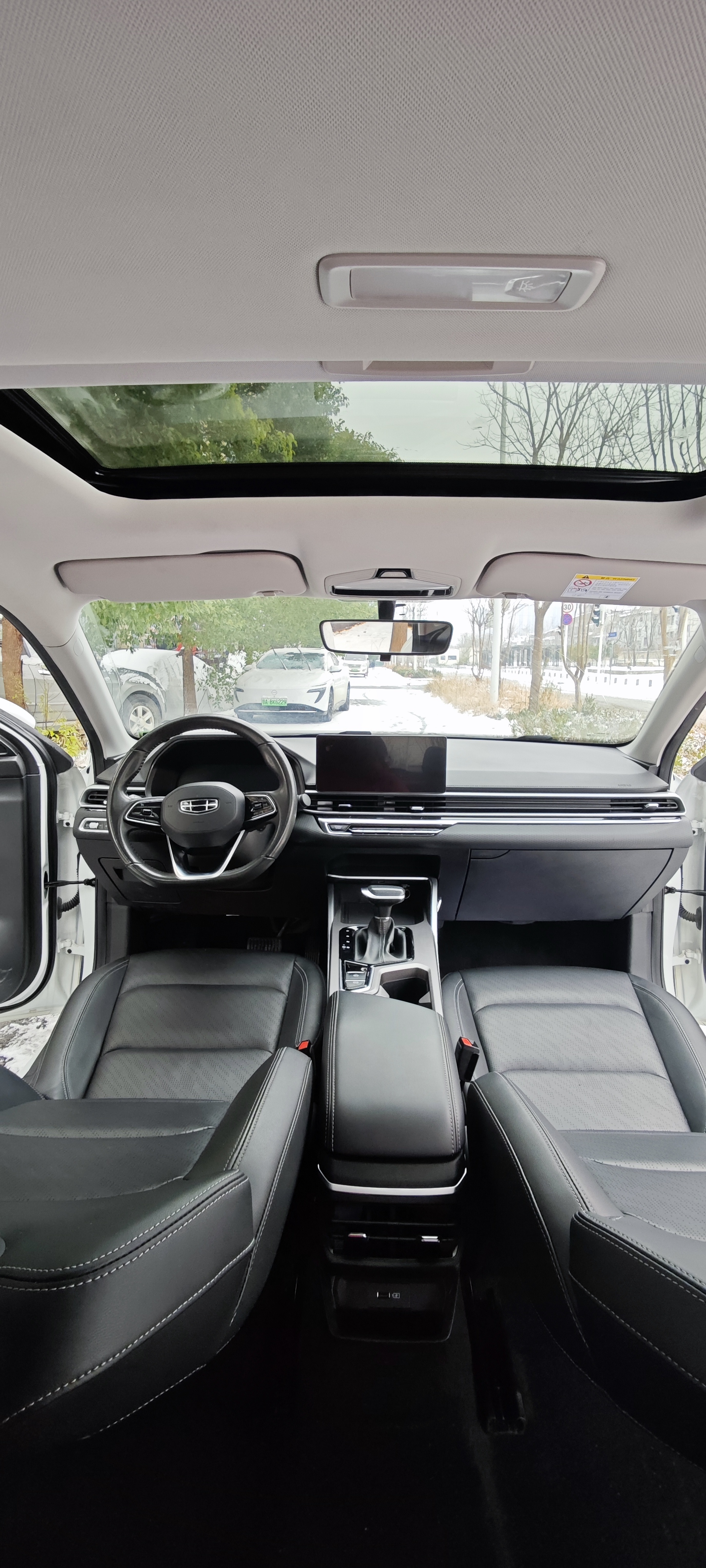 GEELY Emgrand 2022 #18 GEELY Emgrand 2022 car image #18