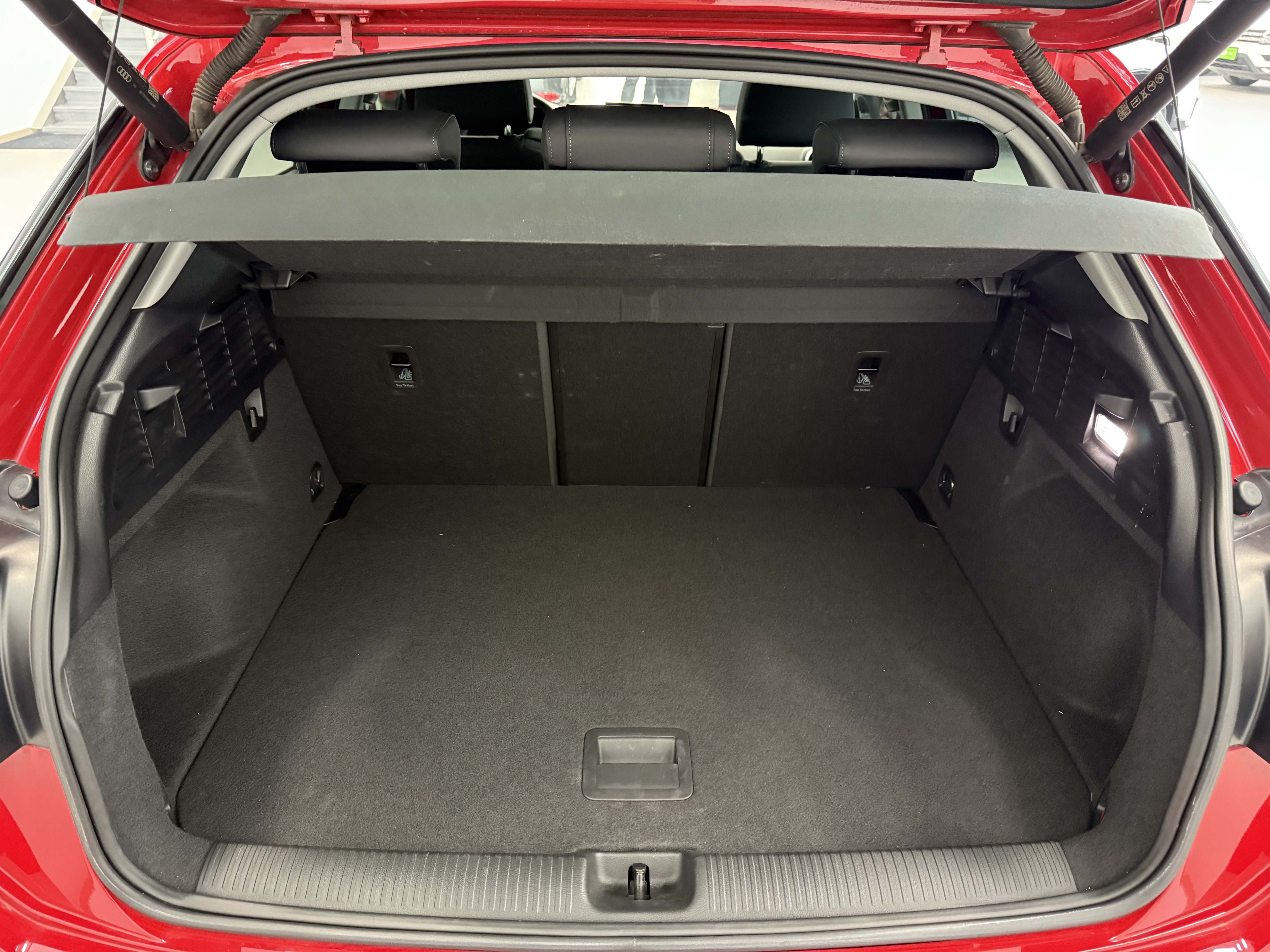 Audi Q2L 2022 #18 Audi Q2L 2022 car image #18