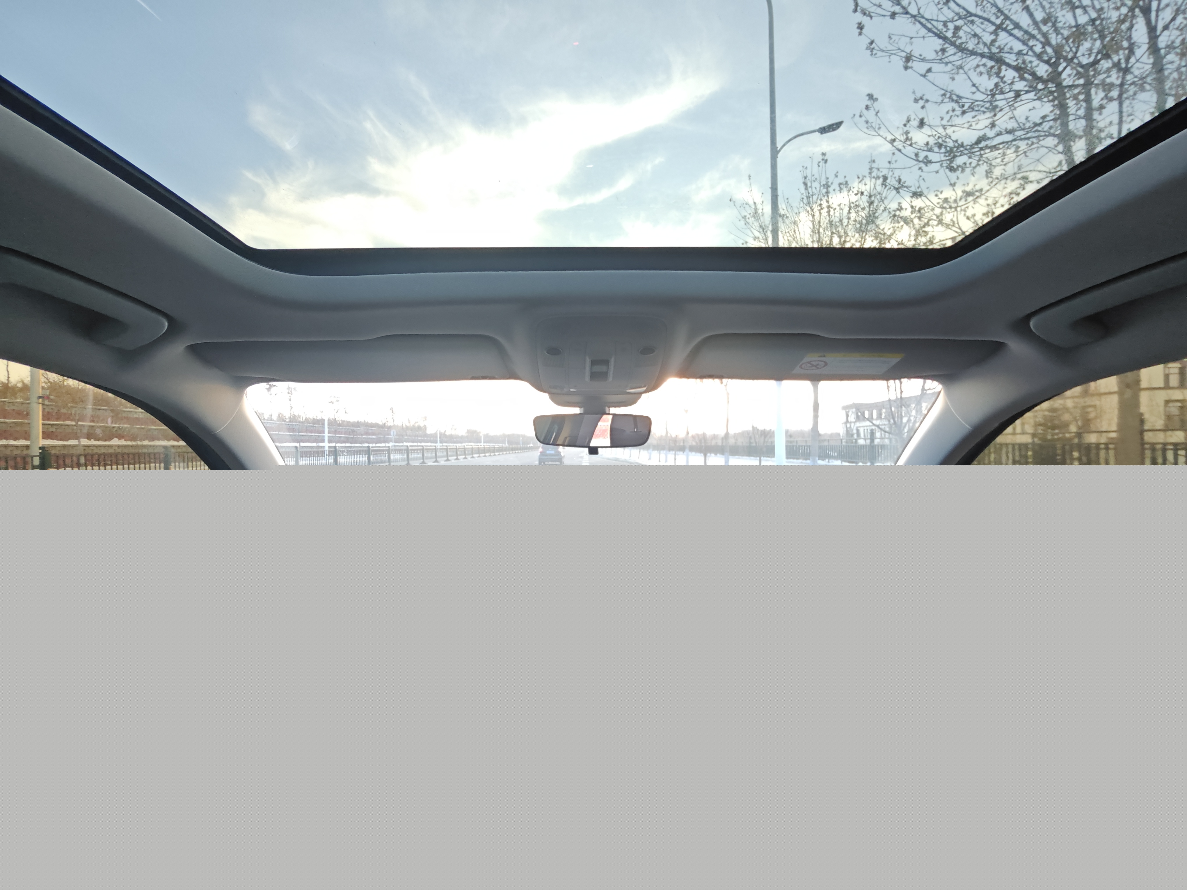 Q2L 2023 car image #18