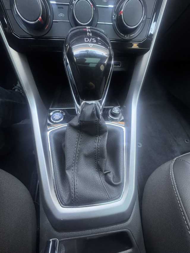 Volkswagen T-Cross 2023 #18 Volkswagen T-Cross 2023 car image #18