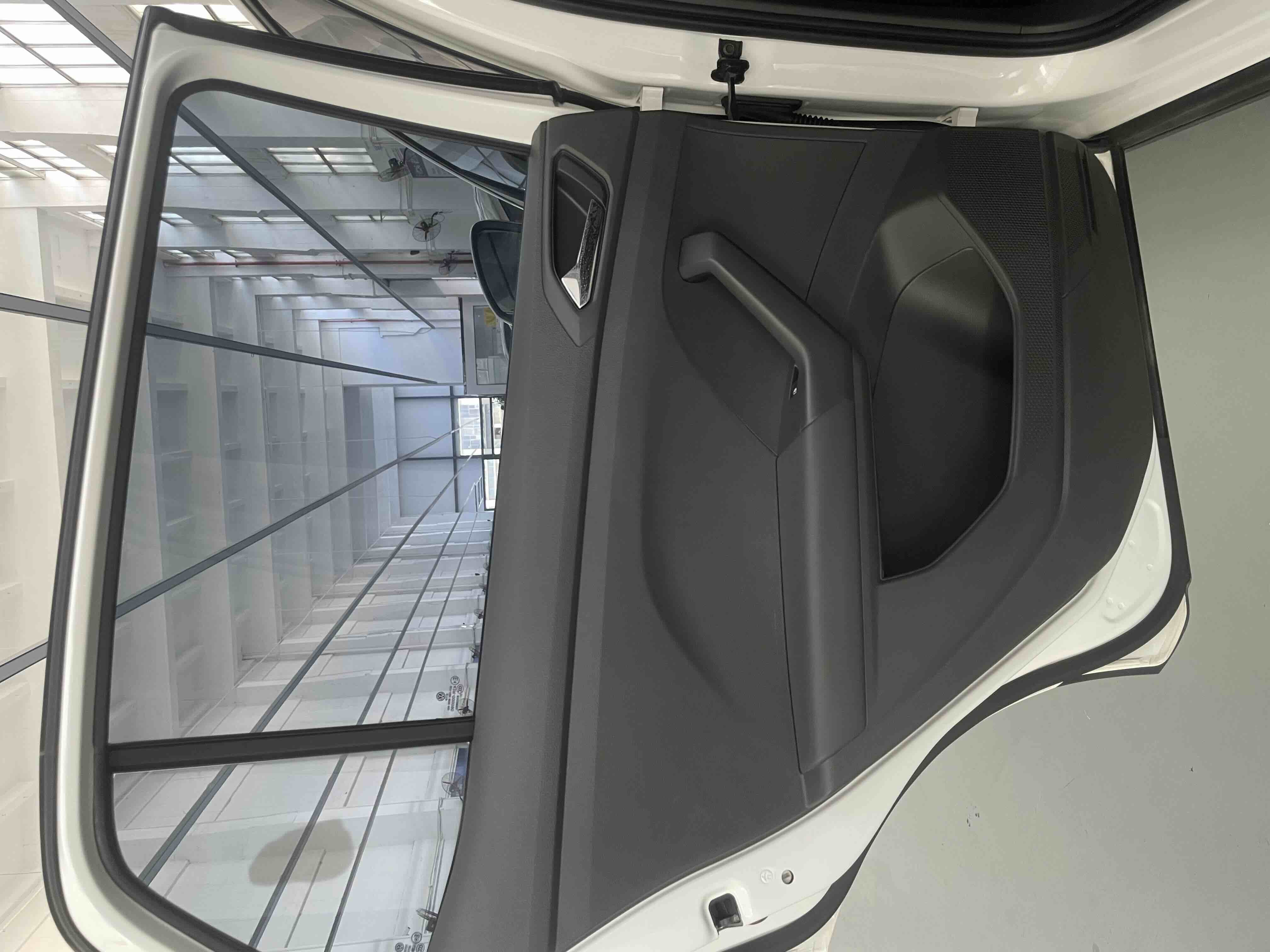 Volkswagen T-Cross 2022 #18 Volkswagen T-Cross 2022 car image #18