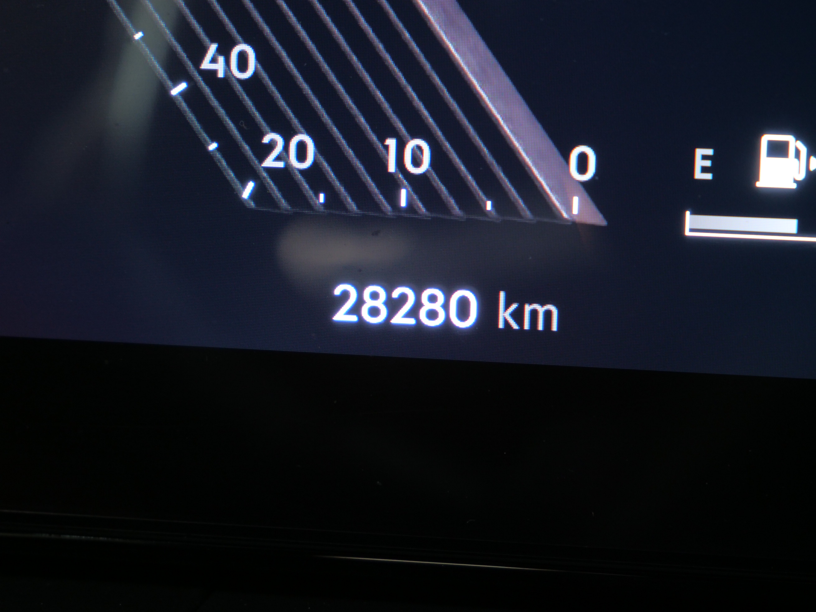 Lynk & Co 09 EM-P 2022 car image #18
