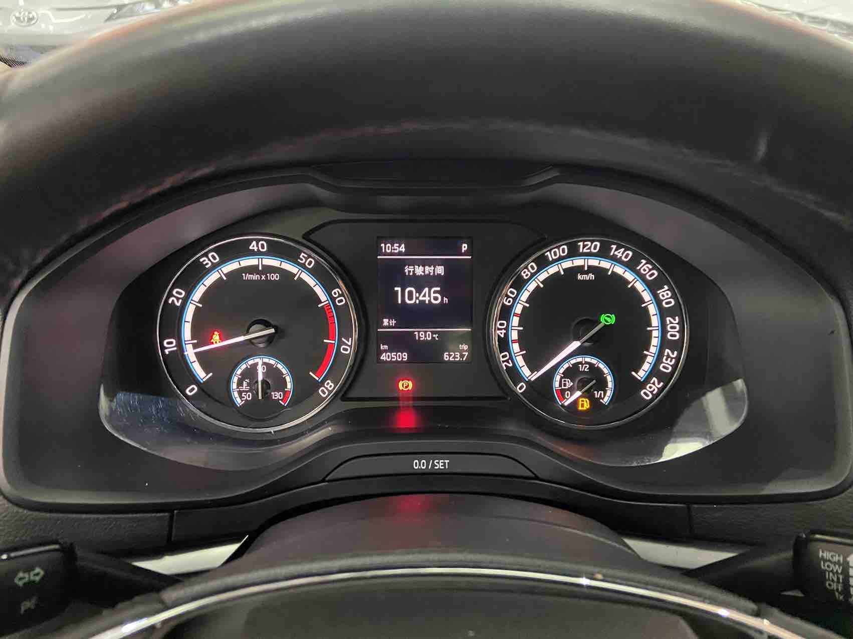 Skoda Karoq 2022 car image #18