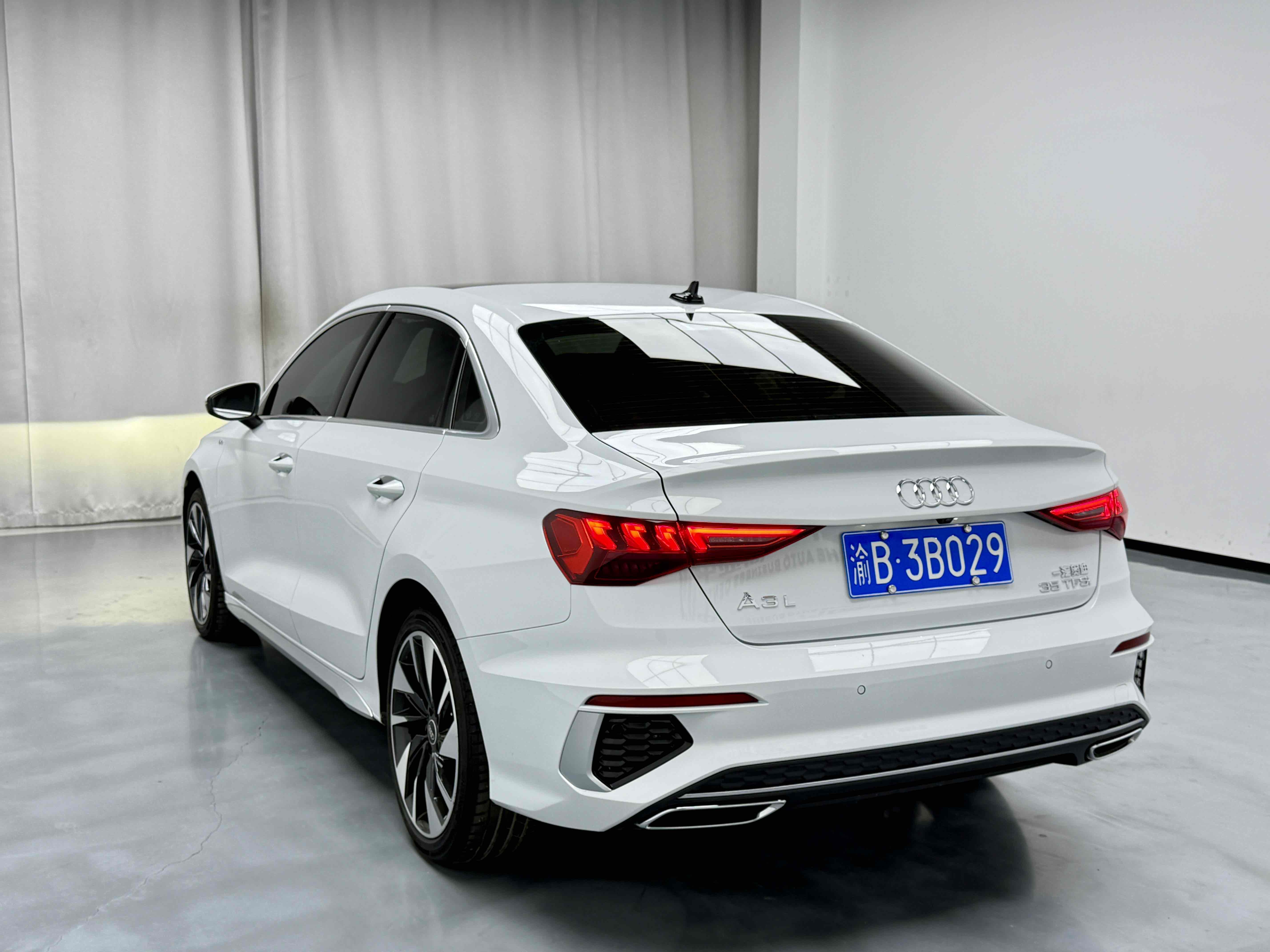 Audi A3 2023 car image #18