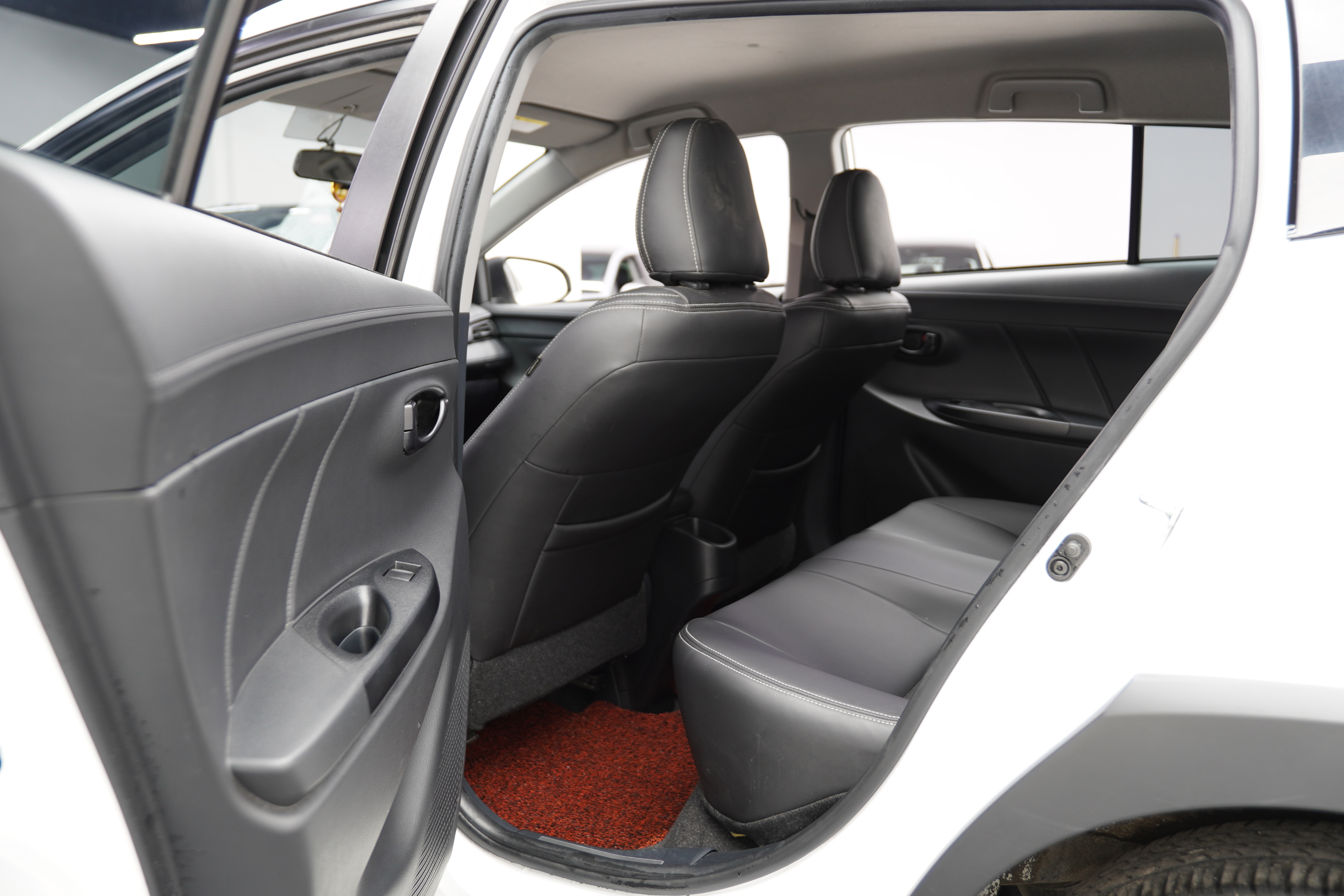 Yaris L Zhixuan 2022 car image #18