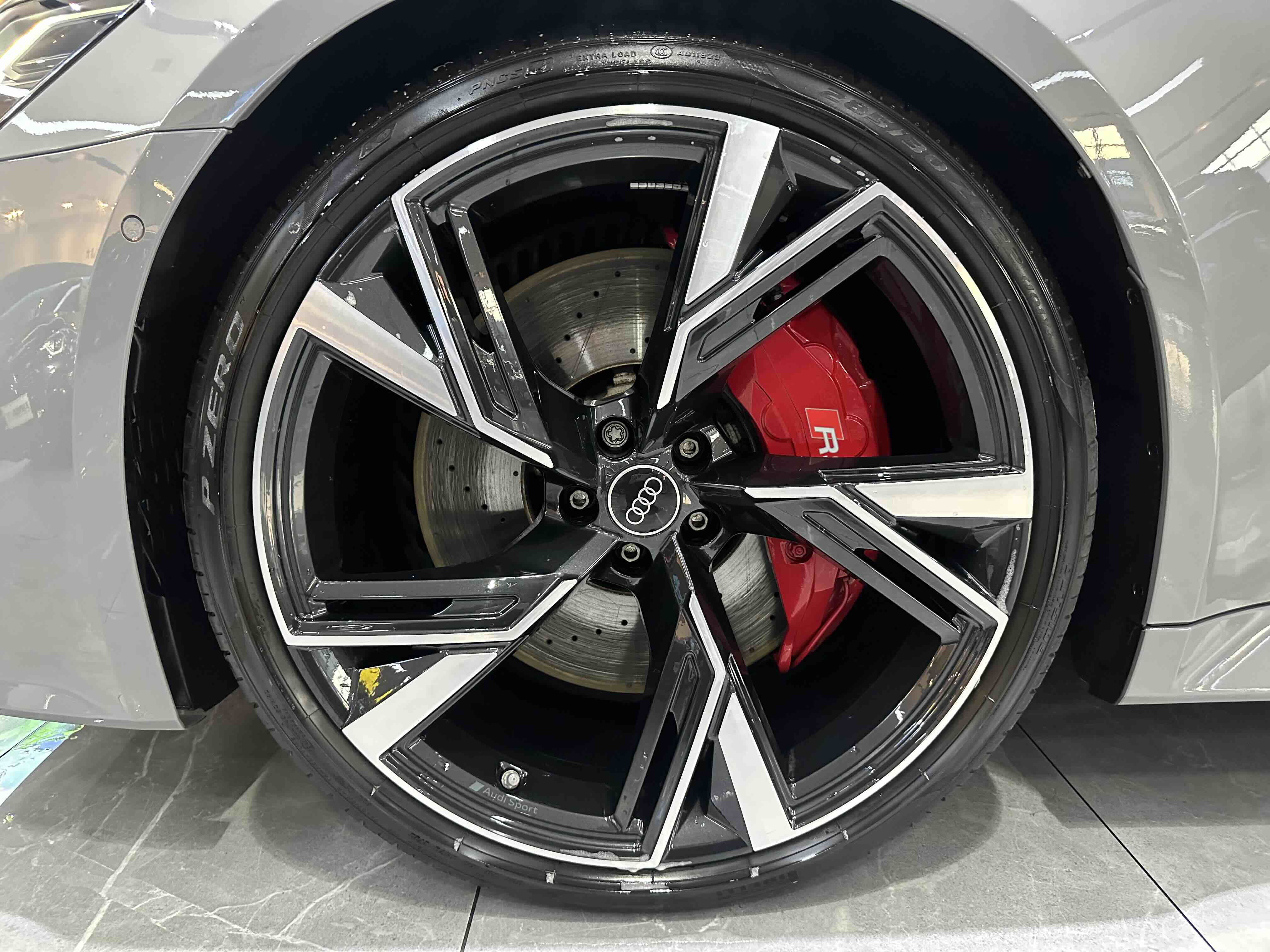 Audi RS 6 2023 #18 Audi RS 6 2023 immagine di auto #18