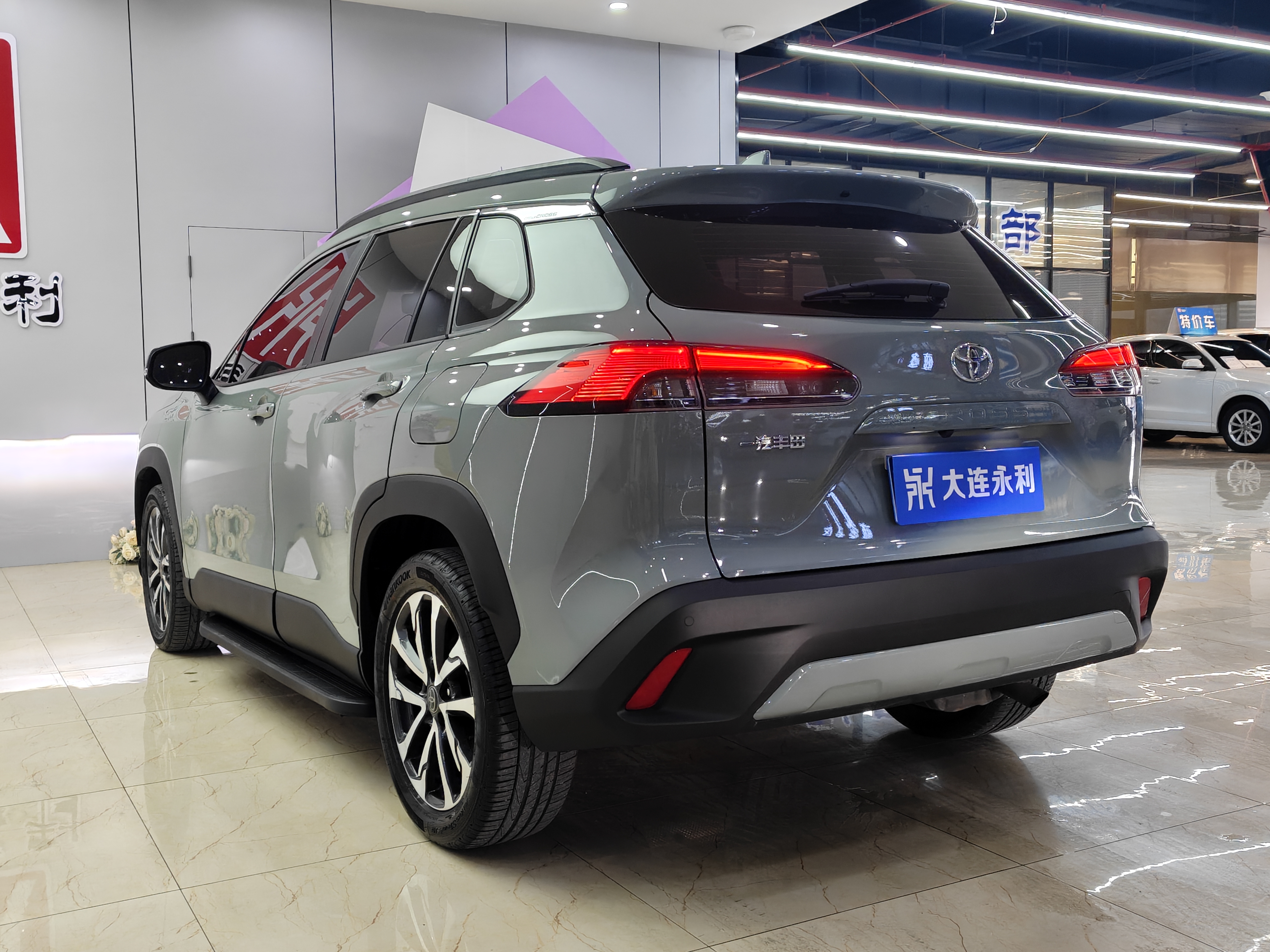 Corolla Cross 2022 car image #18