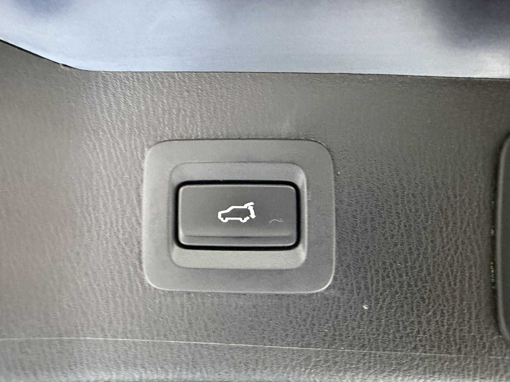 Mazda CX-5 2023 car image #18