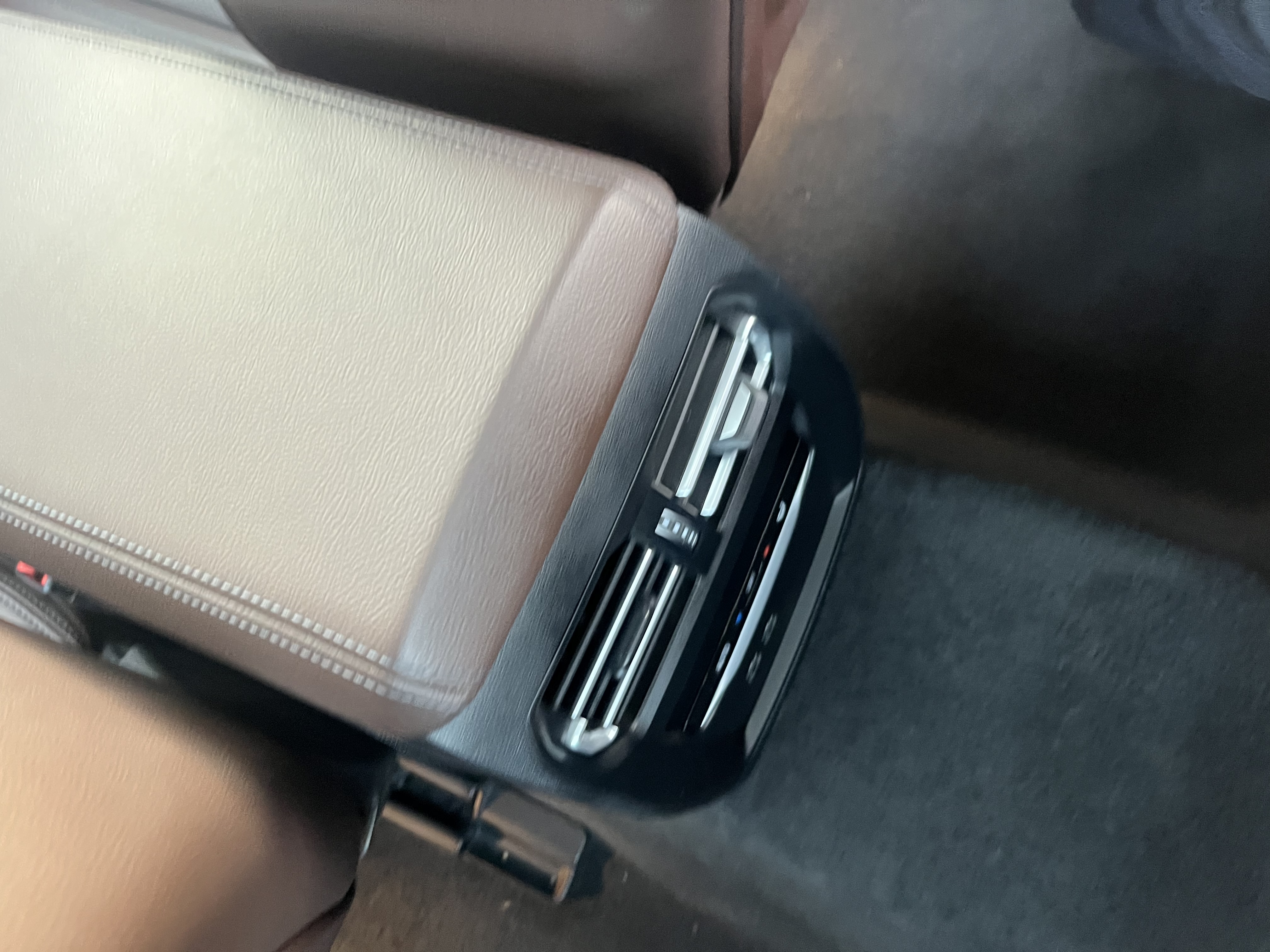 BMW i3 2022 #18 BMW i3 2022 car image #18