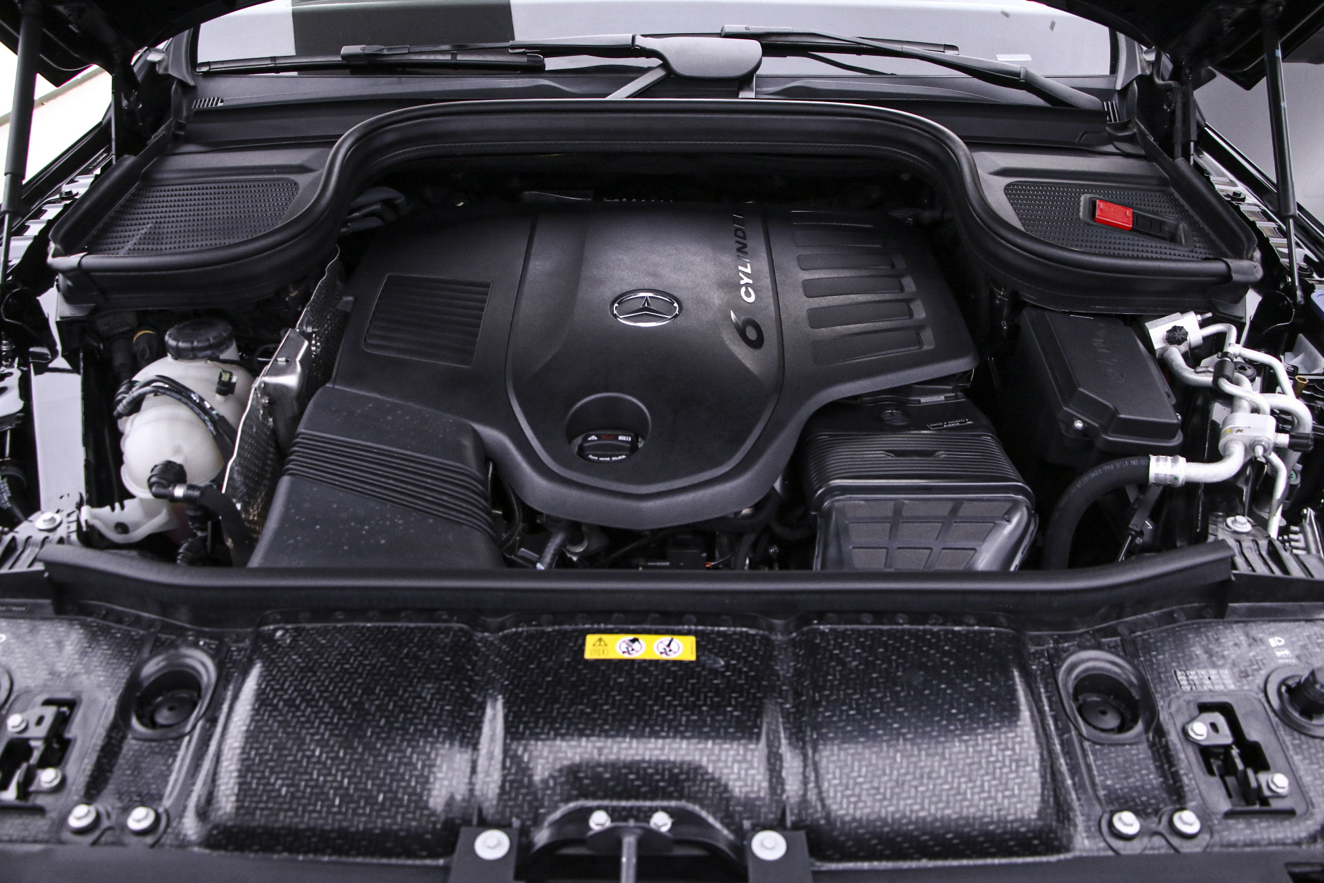 Mercedes-Benz GLS Class 2022 #18 Mercedes-Benz GLS Class 2022 car image #18