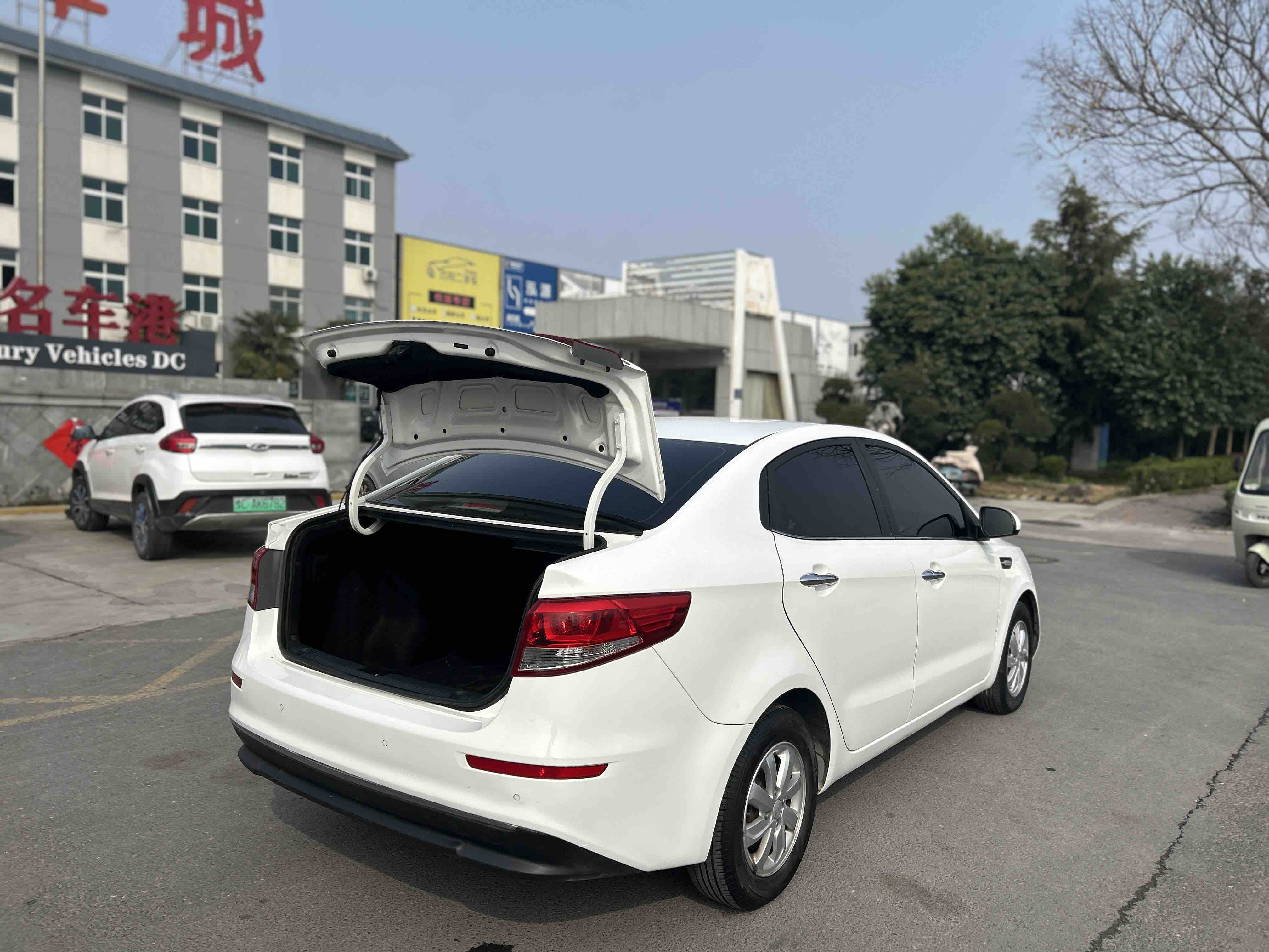 起亚 起亚K2 2016 汽车图片 #18