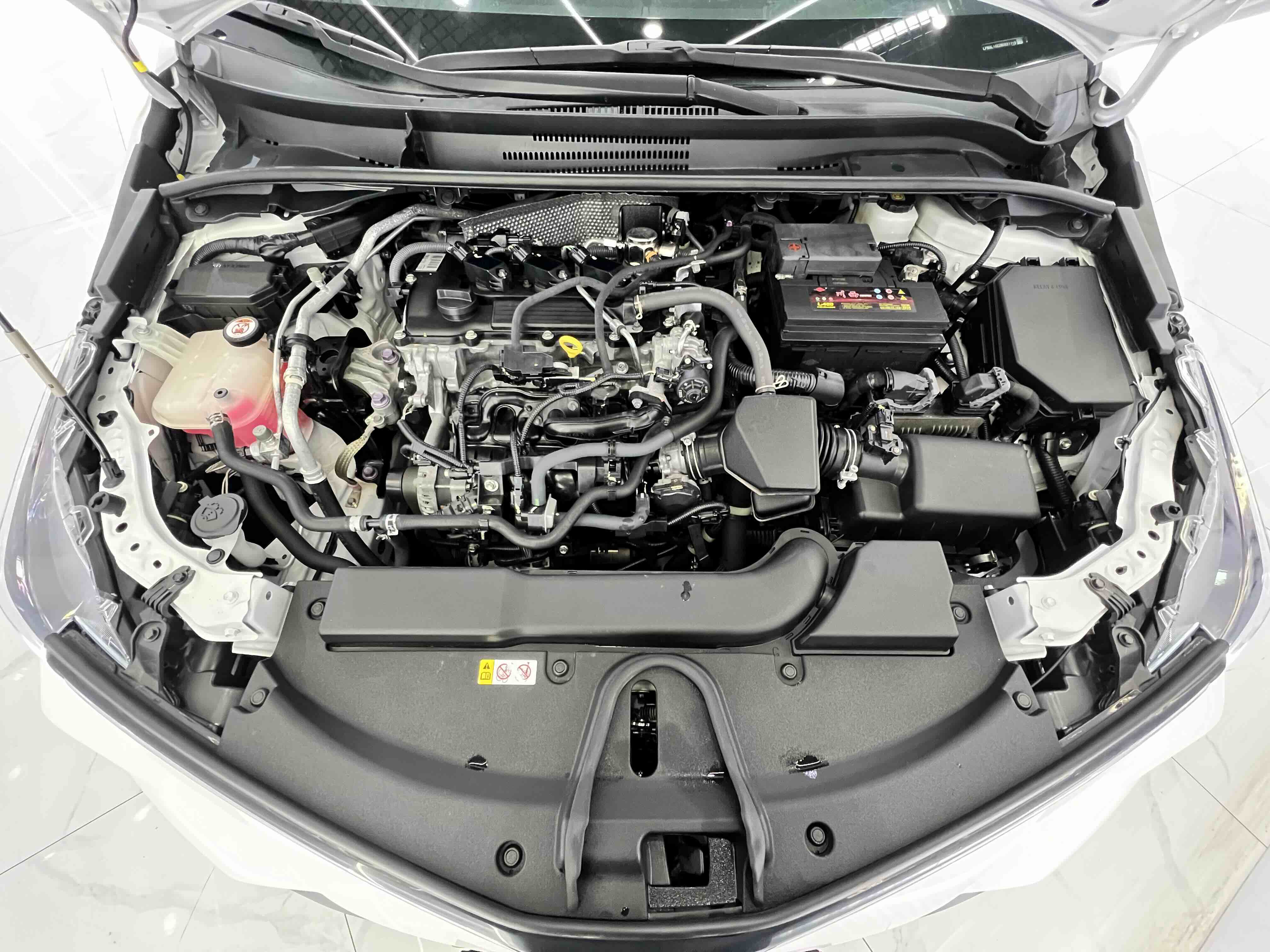 Toyota Corolla 2023 car image #18