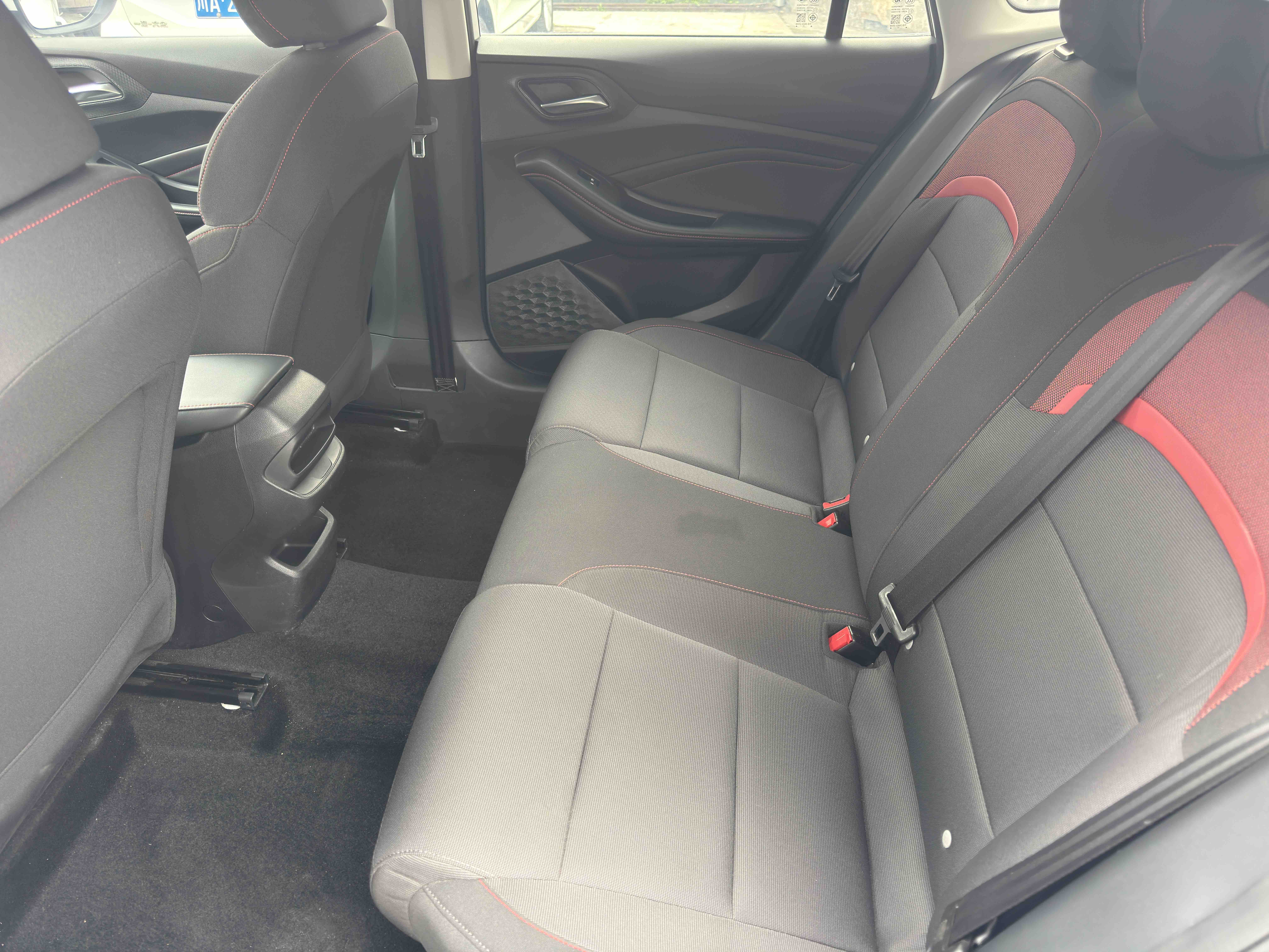 5 2022 car image #18