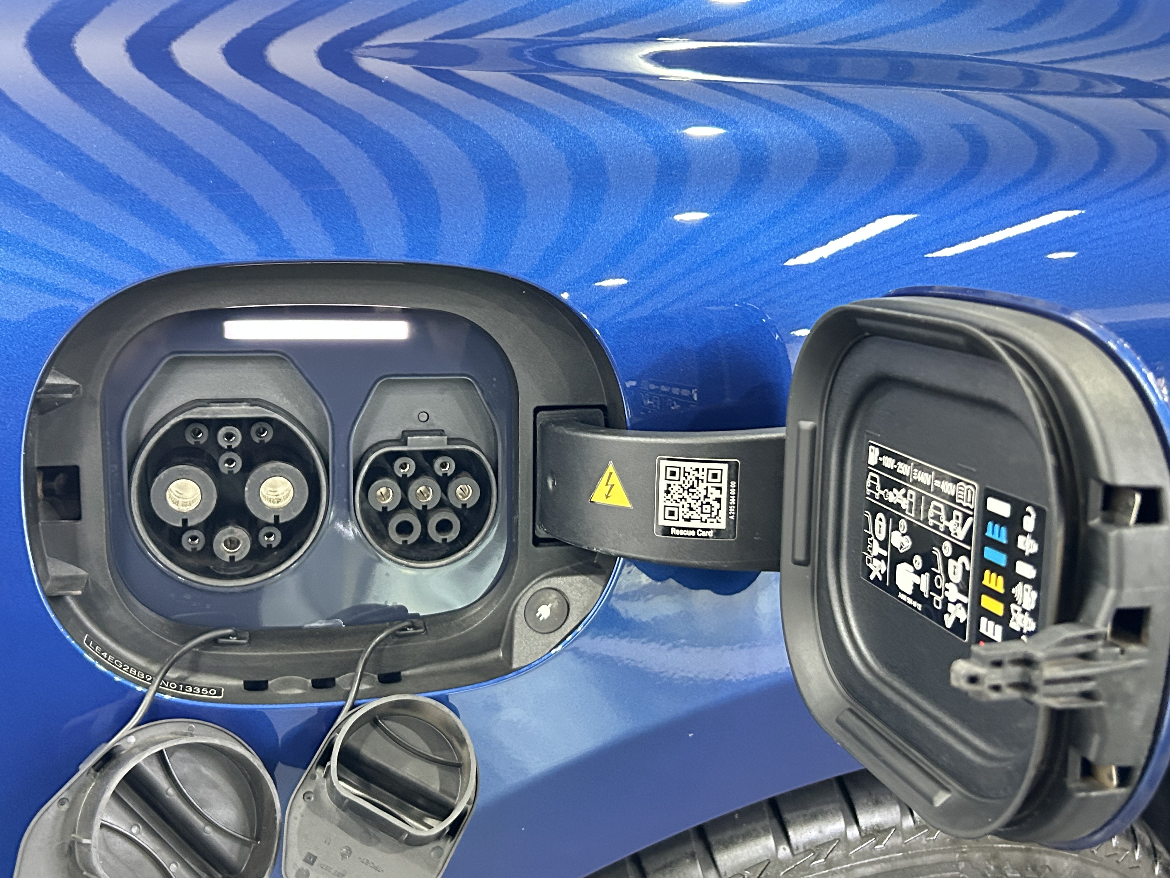 Mercedes-Benz EQE Class 2024 #18 Mercedes-Benz EQE Class 2024 car image #18