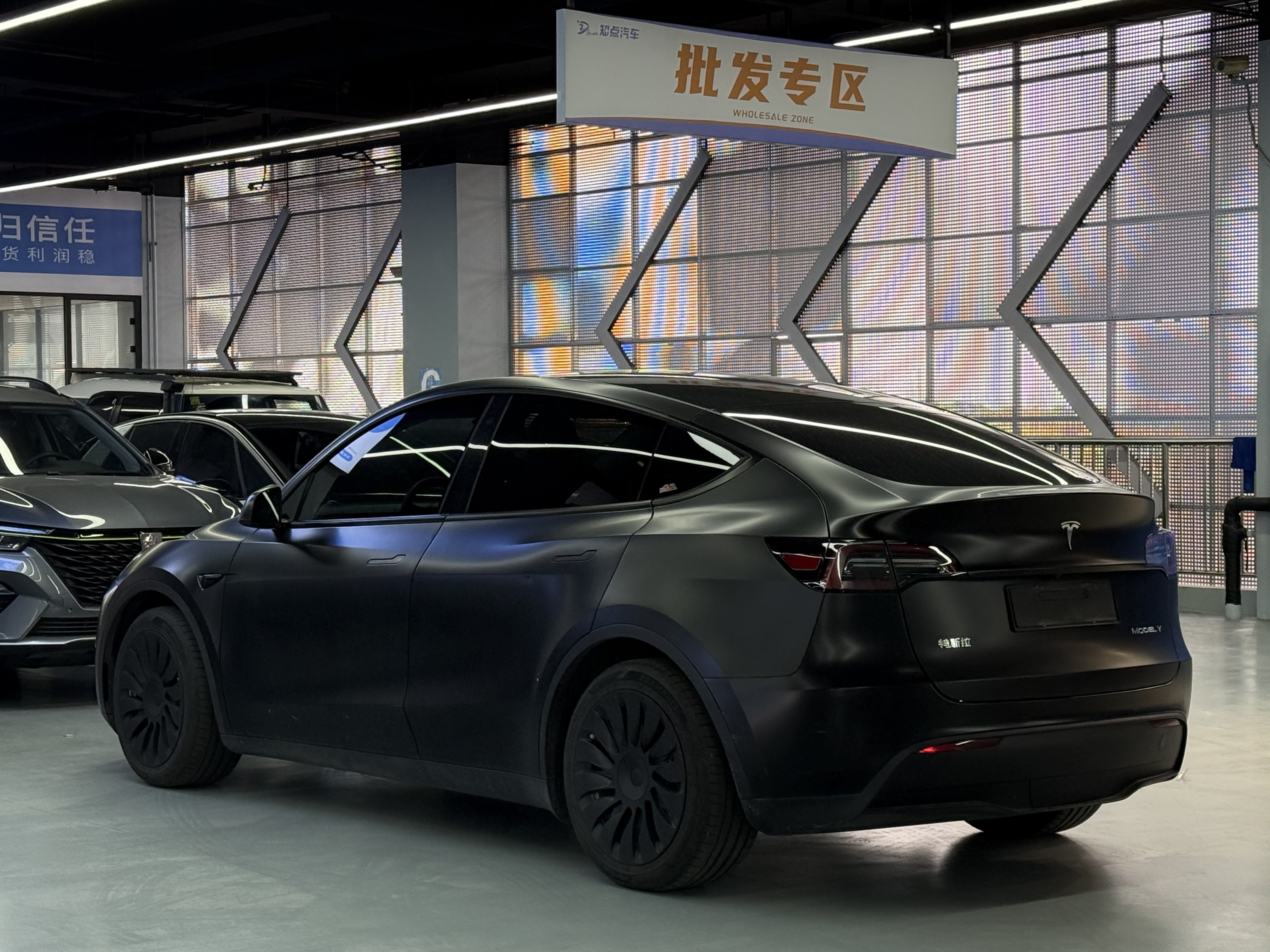 特斯拉 Model Y 2022 汽车图片 #18