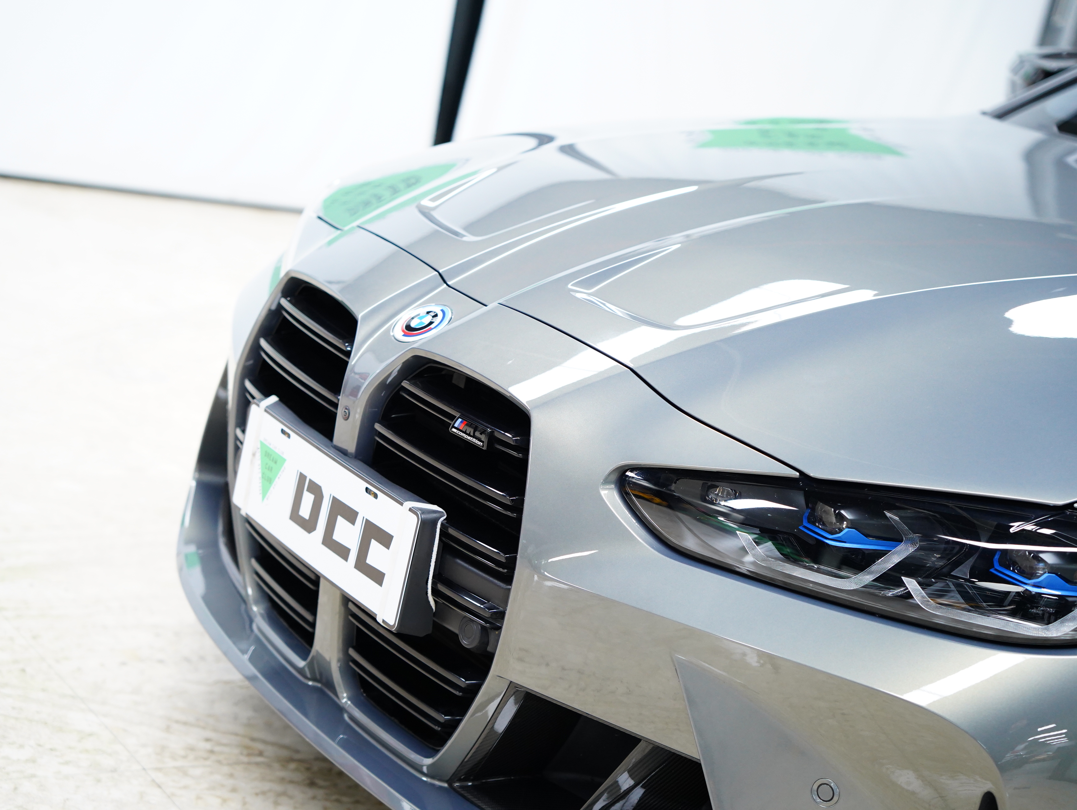 BMW M4 2023 car image #18