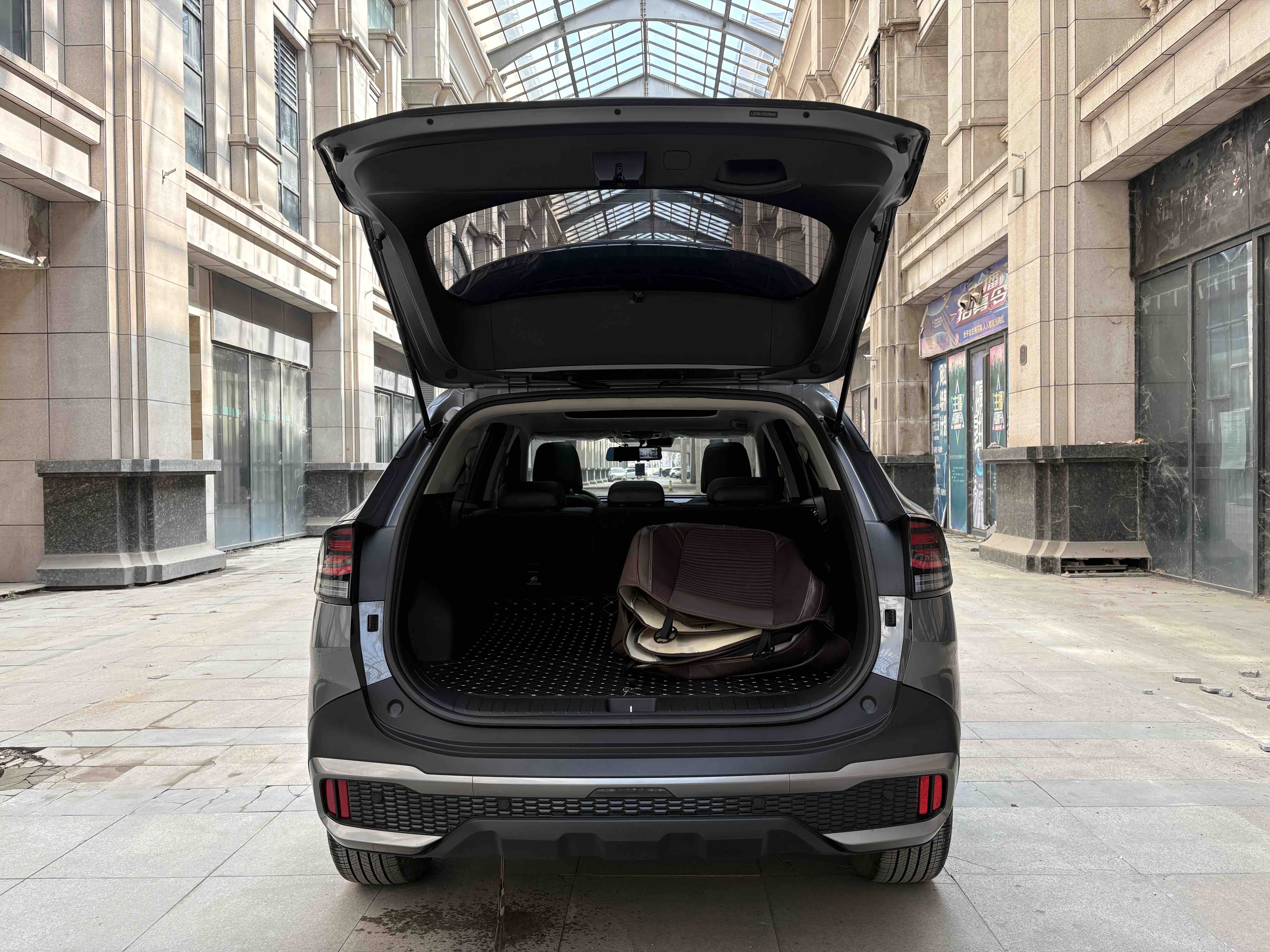 起亚 狮铂拓界 2024 汽车图片 #18