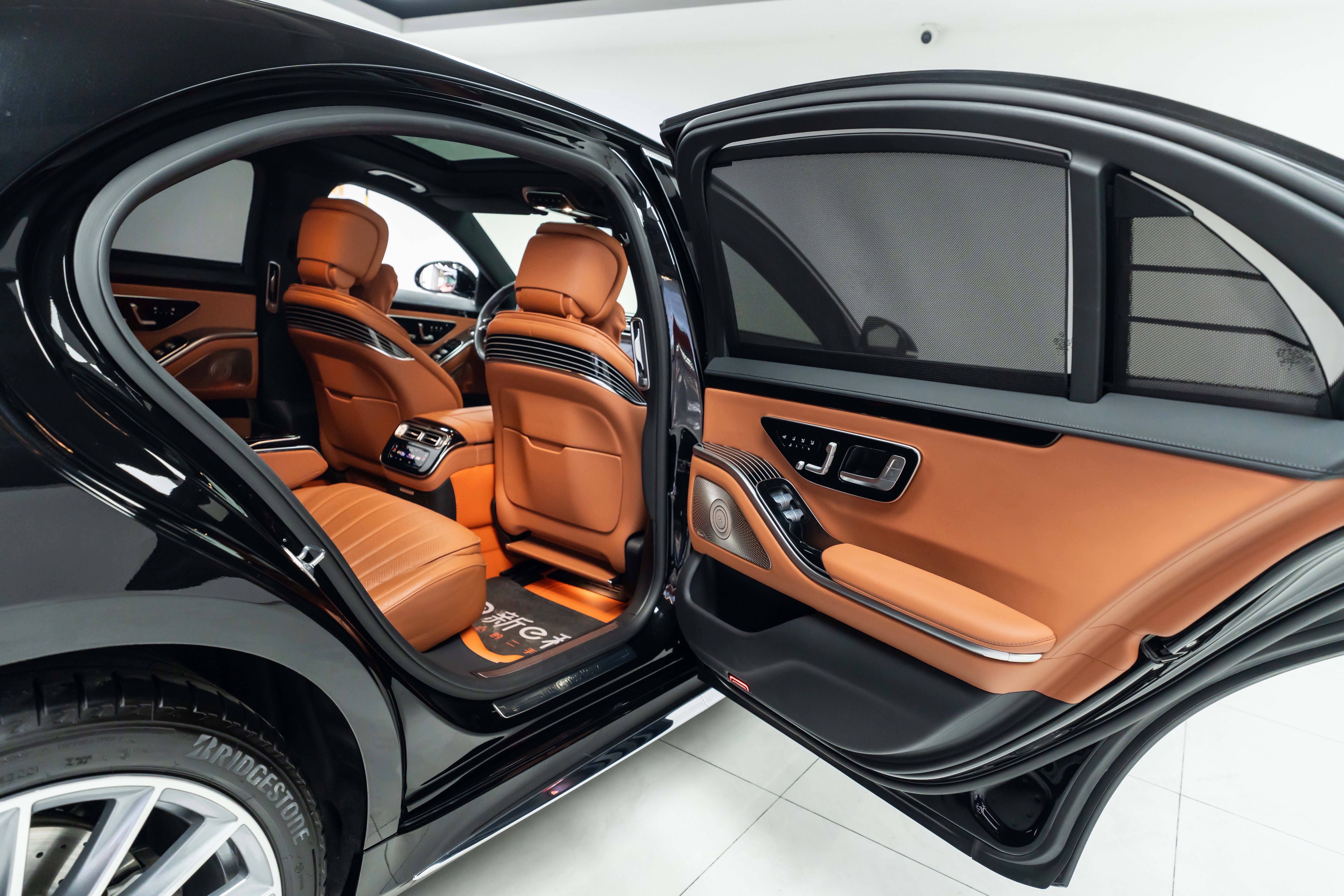 Mercedes-Benz S Class 2023 immagine di auto #18