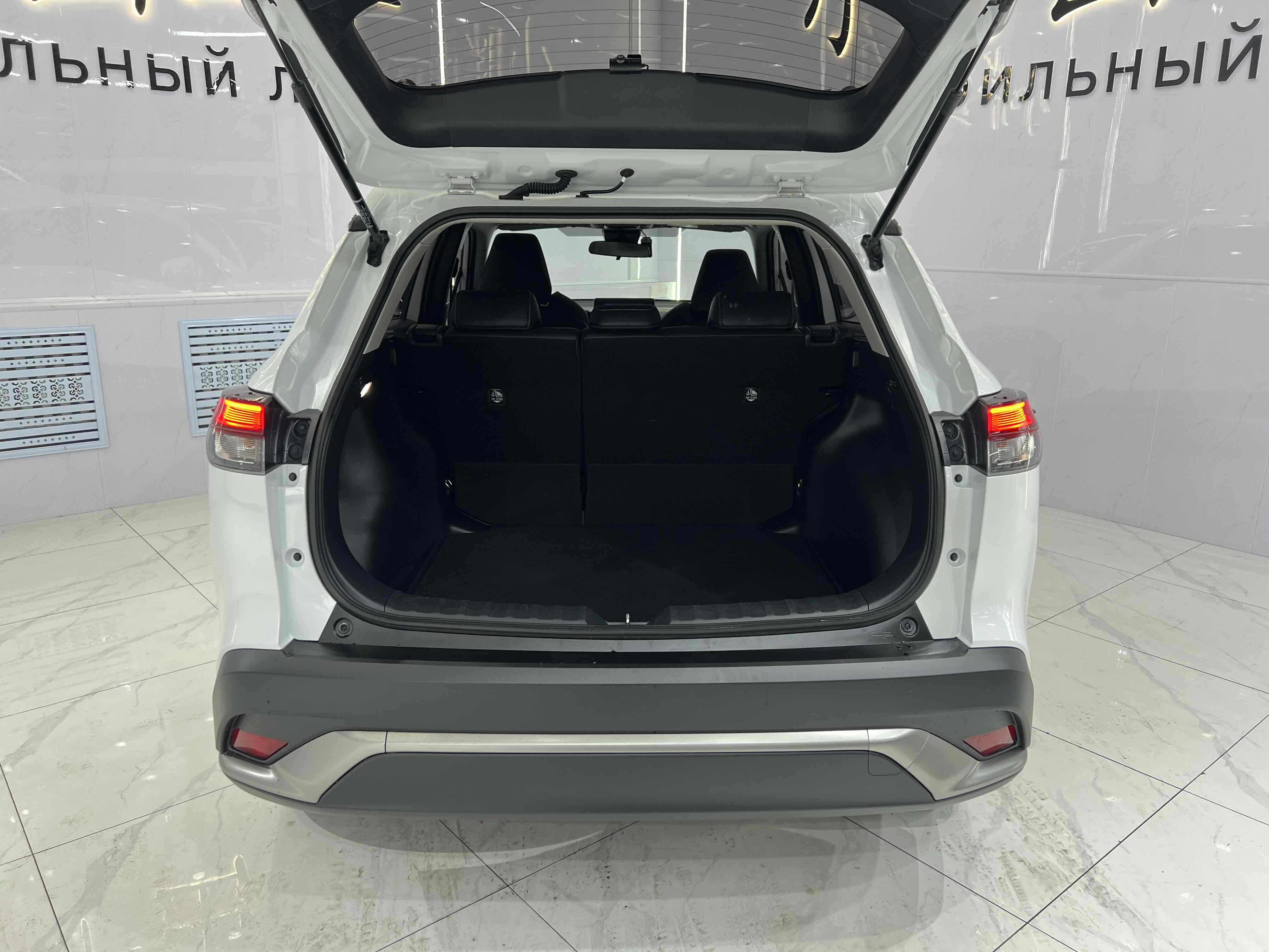 Toyota Frontlander 2022 #18 Toyota Frontlander 2022 immagine di auto #18