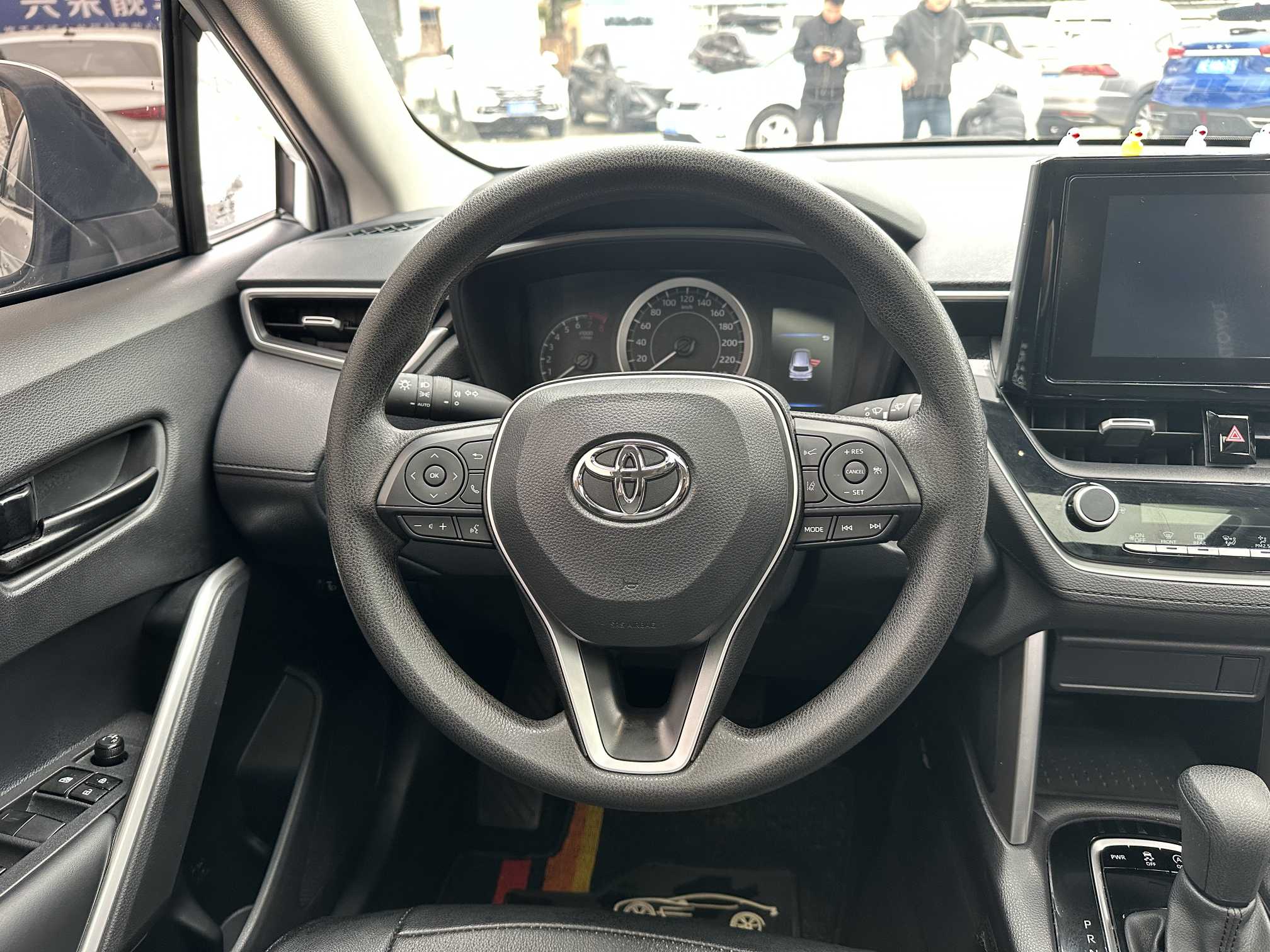 Toyota Frontlander 2023 car image #18