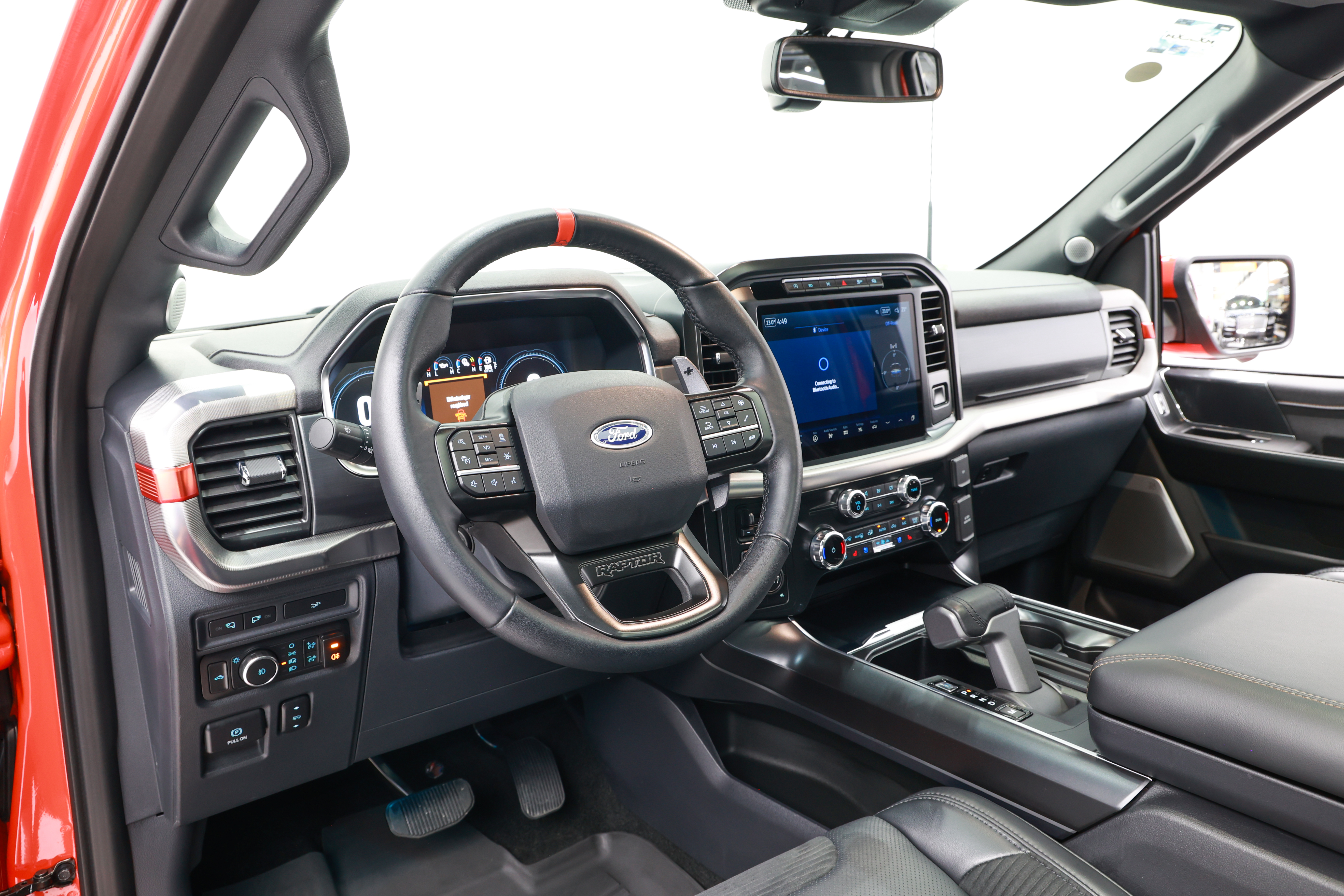 Ford F-150 Raptor 2023 car image #18