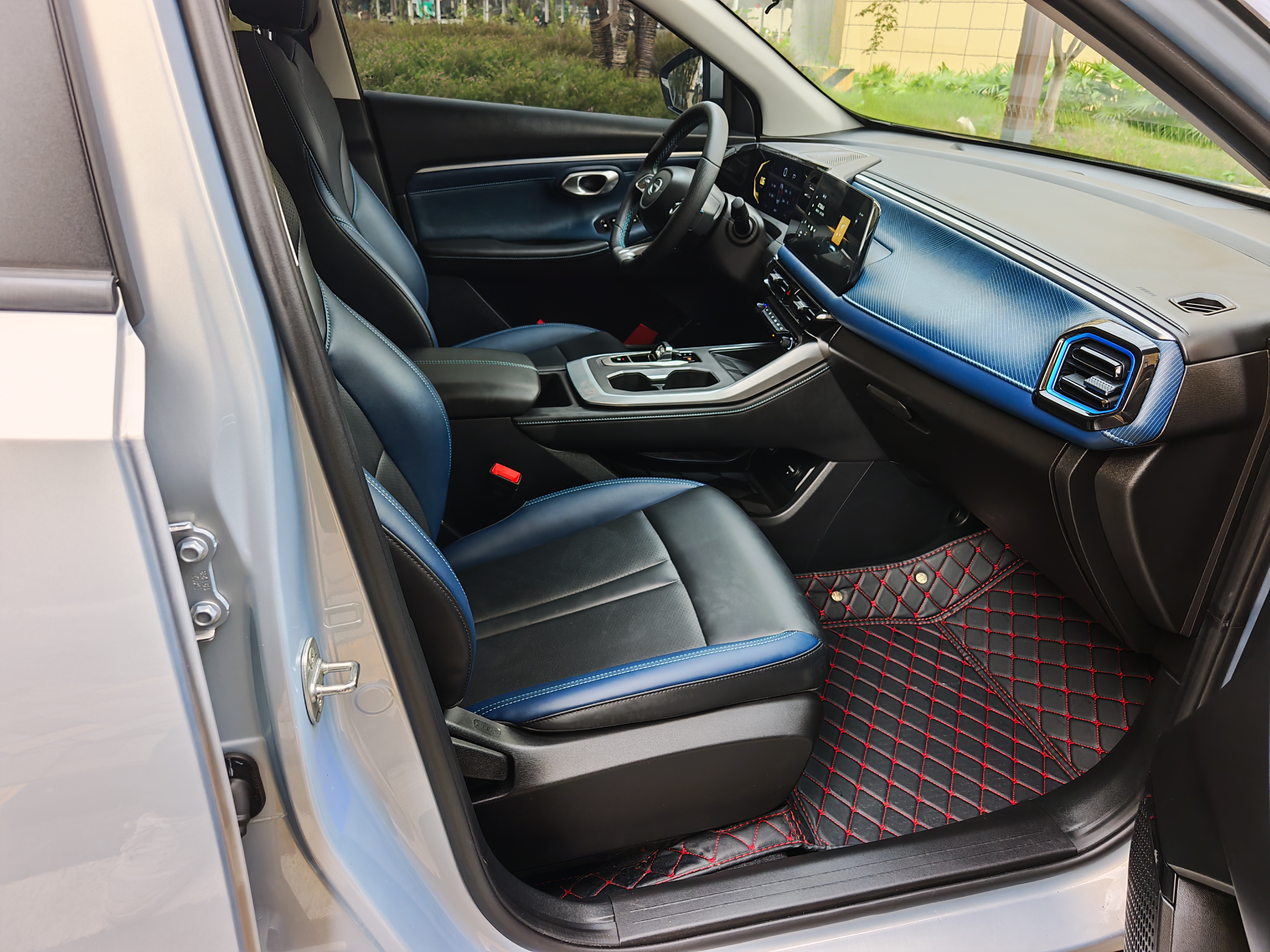GAC Trumpchi 2023 #18 GAC Trumpchi 2023 car image #18