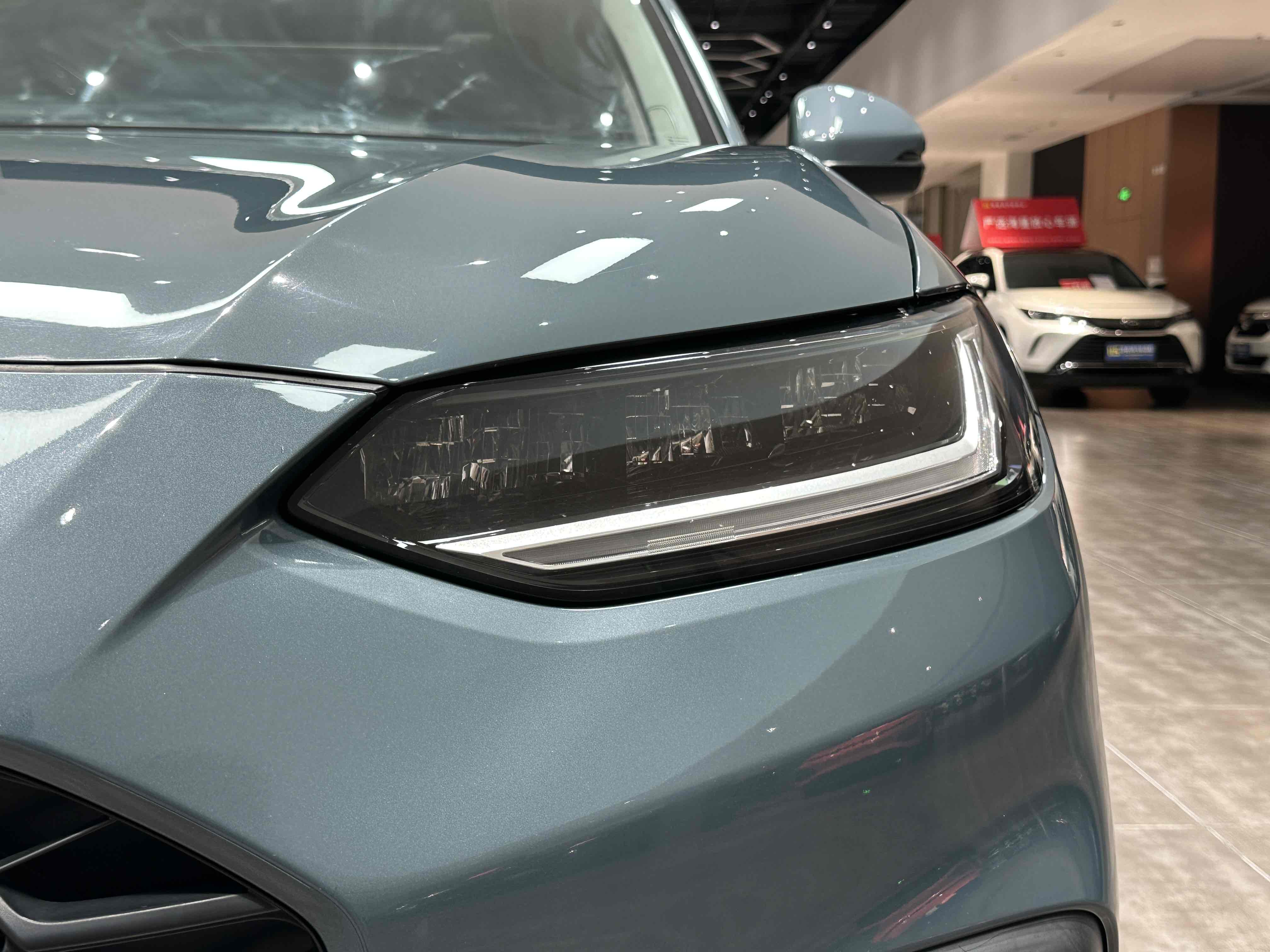 Honda ZR-V 2024 #18 Honda ZR-V 2024 car image #18