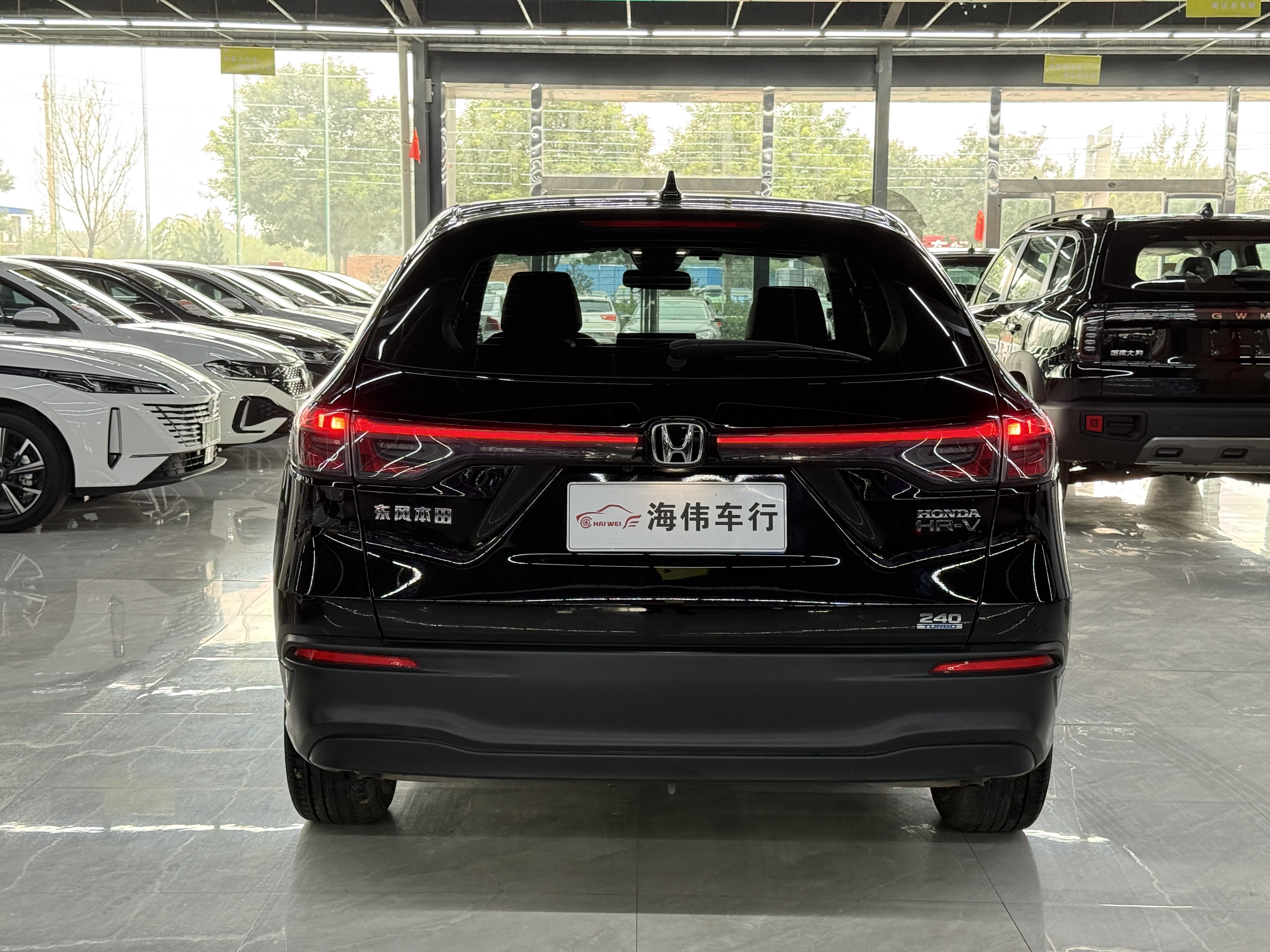 Honda HR-V 2024 car image #18