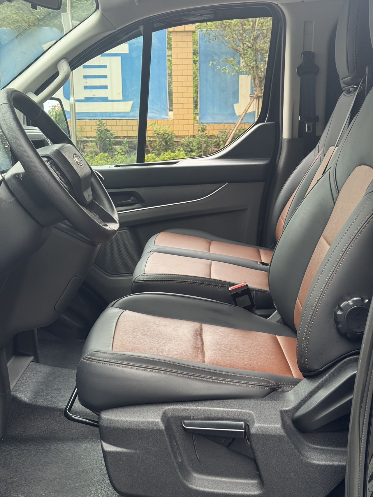 Ford Transit T8 2023 #18 Ford Transit T8 2023 car image #18