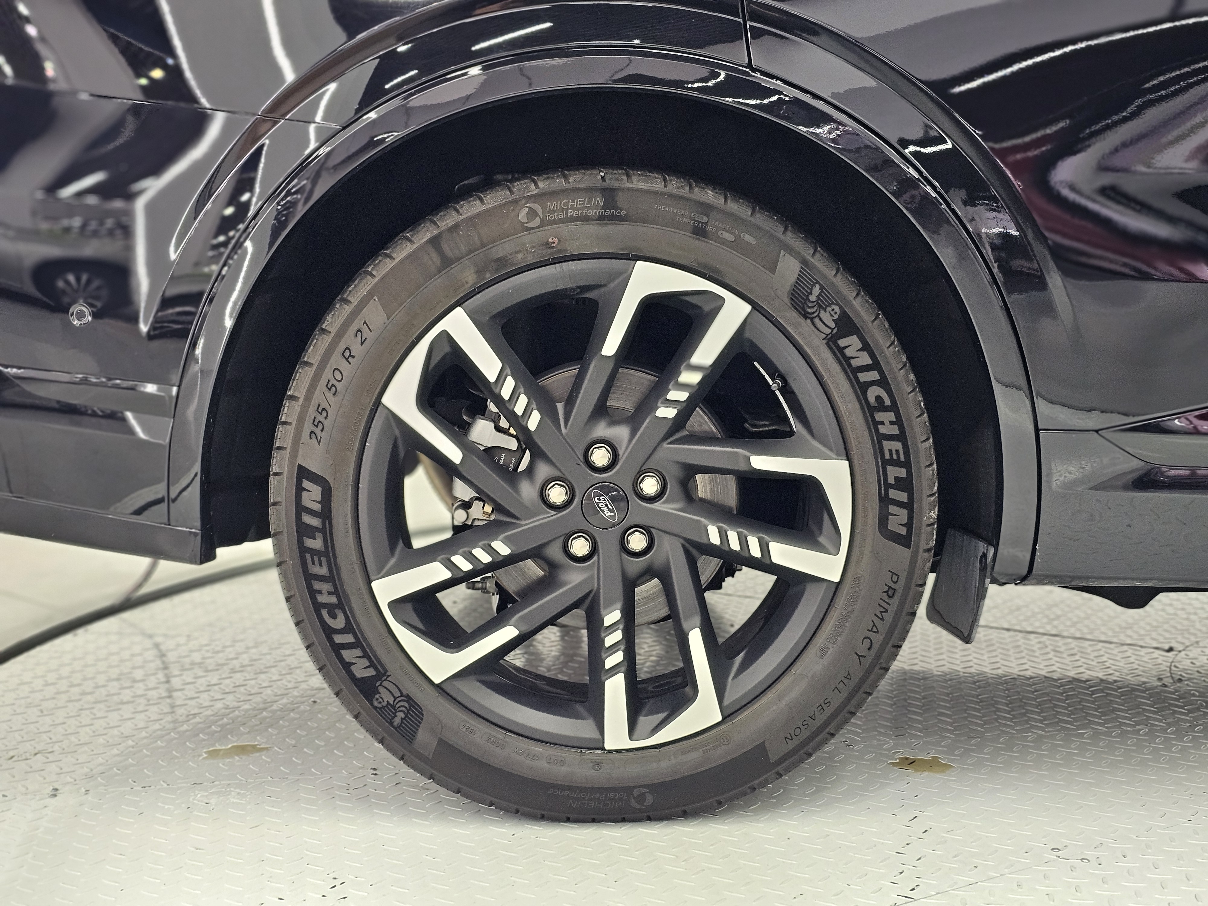 Ford Edge 2024 immagine di auto #18